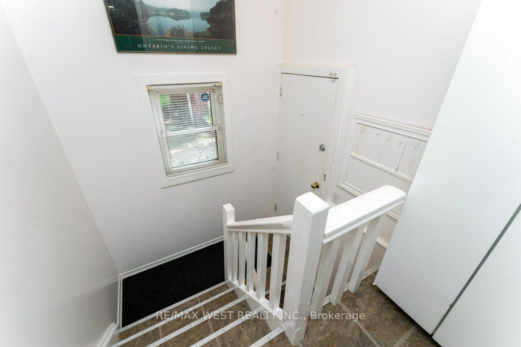 40 Delaware Avenue Property Photo 17