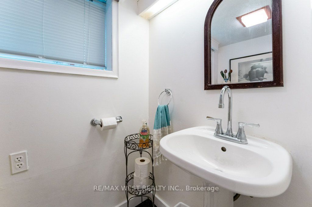 40 Delaware Avenue Property Photo 34