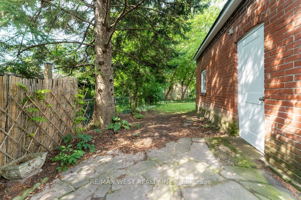 40 Delaware Avenue Property Photo 40