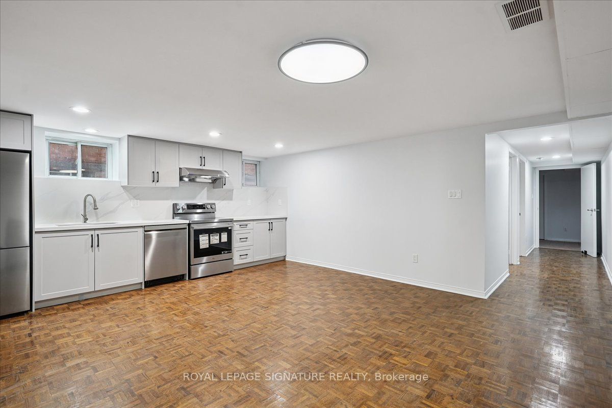 12 Castle View Avenue Lower Property Photo 4