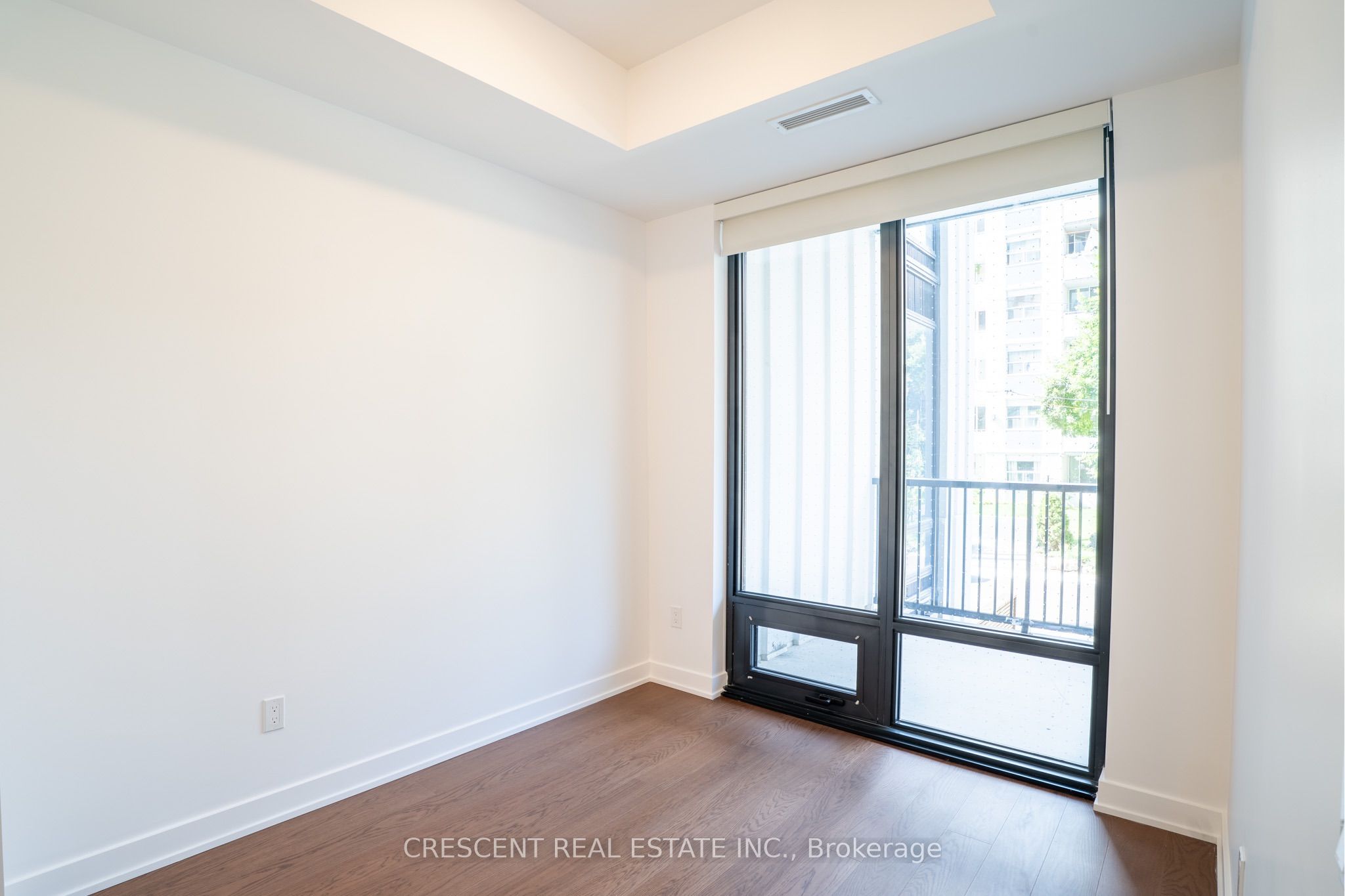 91 Montclair Avenue 201 Property Photo 5