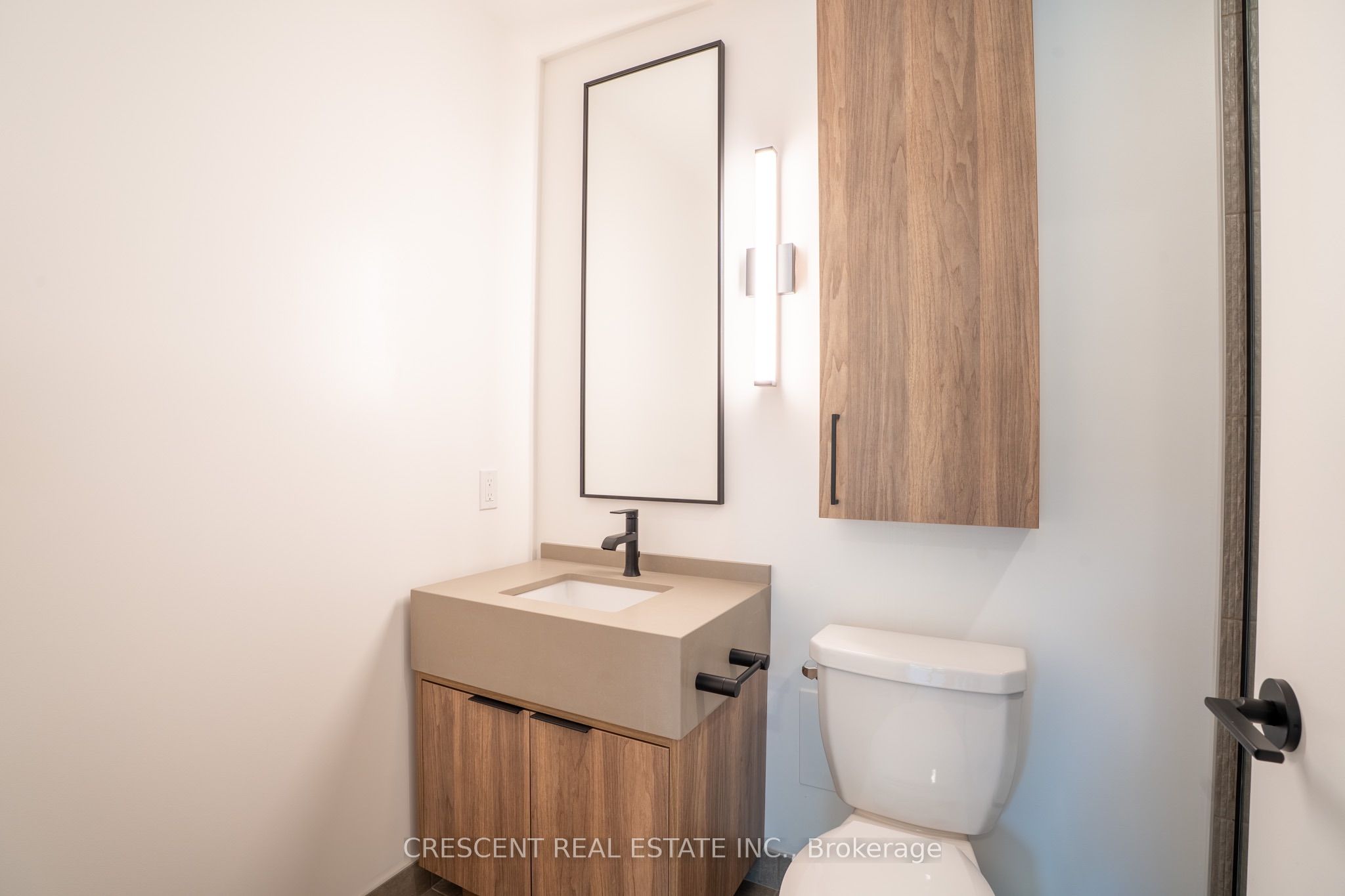 91 Montclair Avenue 201 Property Photo 7