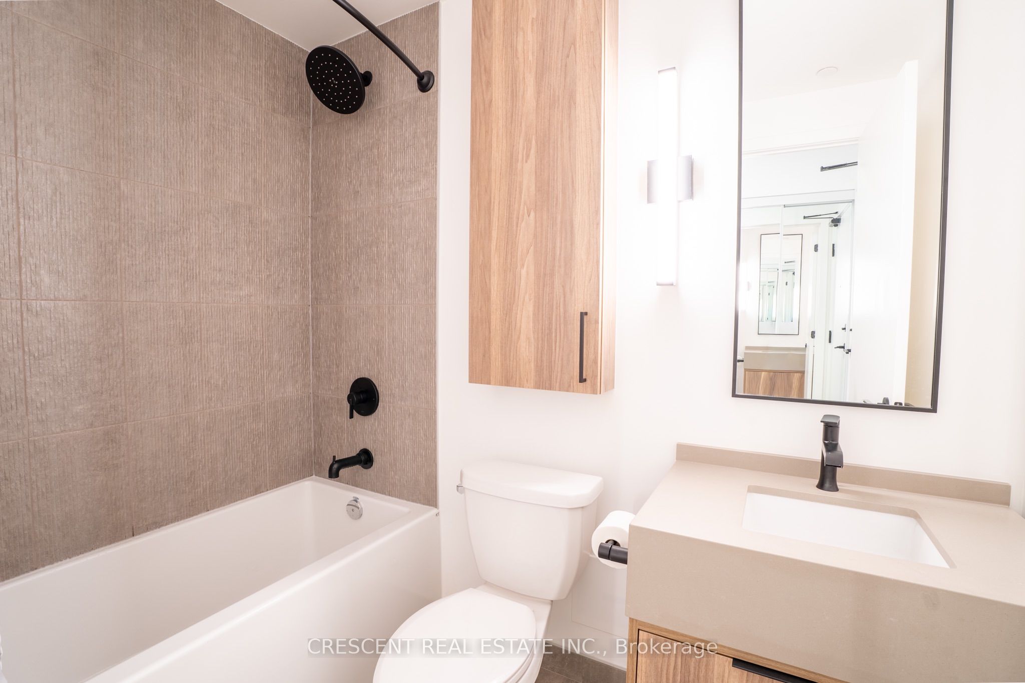 91 Montclair Avenue 201 Property Photo 11