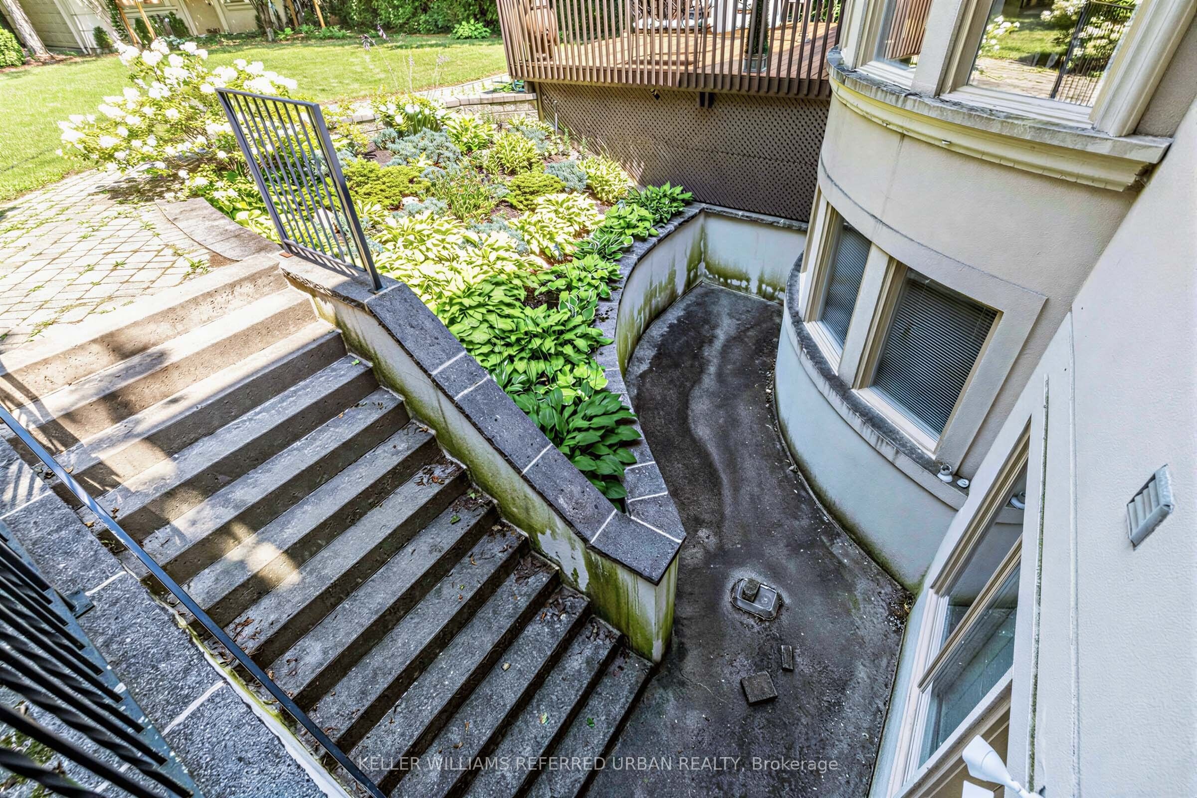 158 Owen Boulevard Property Photo 34
