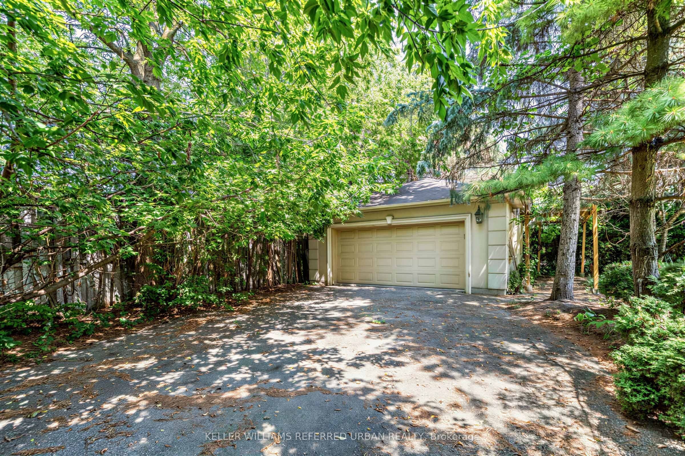 158 Owen Boulevard Property Photo 41