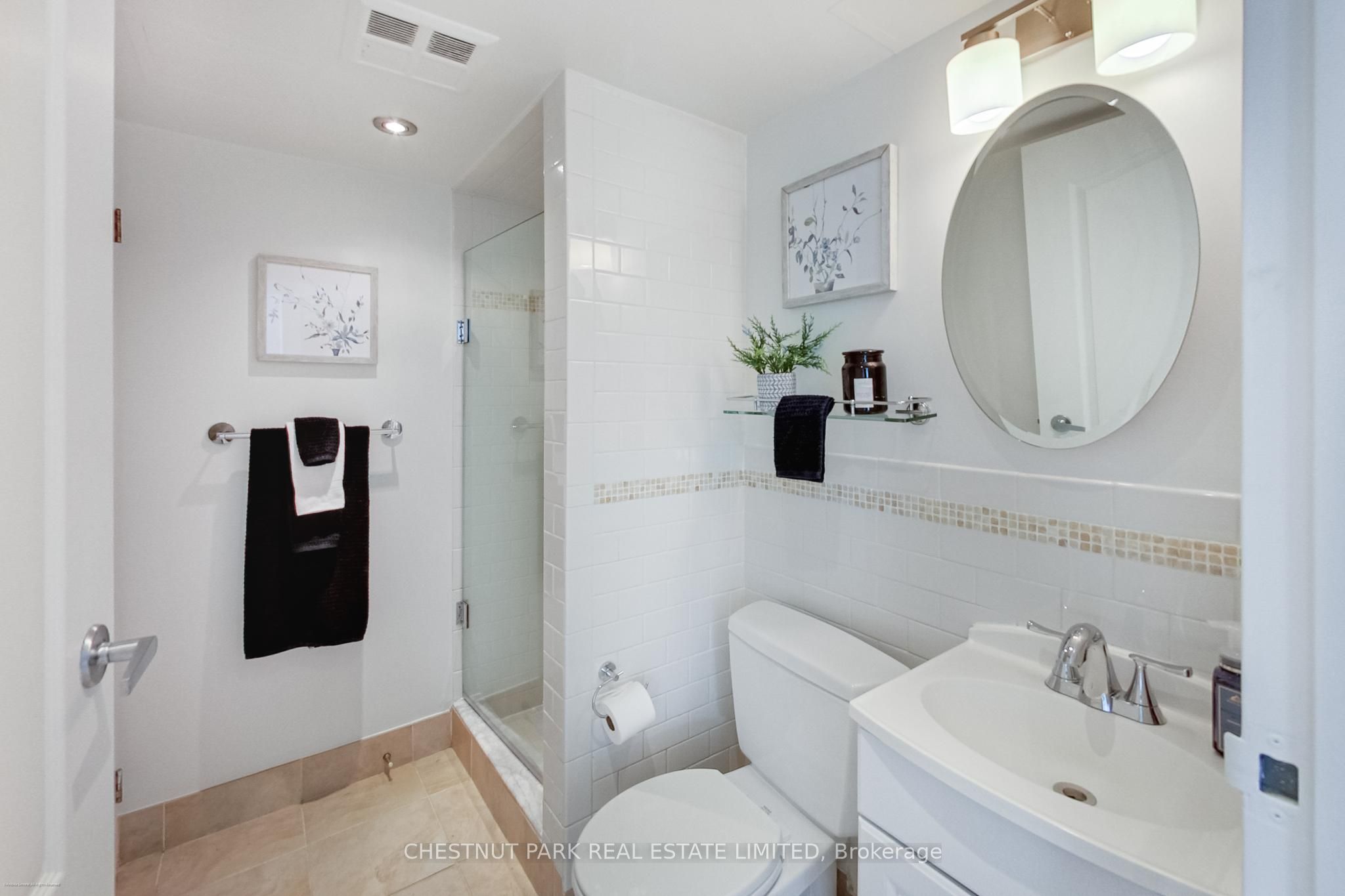 97 Lawton Boulevard 201 Property Photo 6