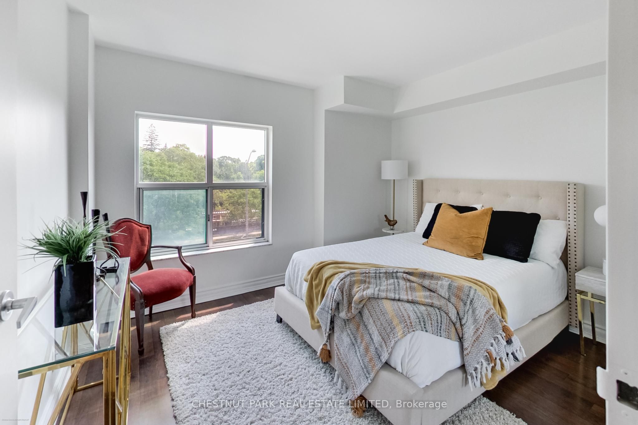 97 Lawton Boulevard 201 Property Photo 8