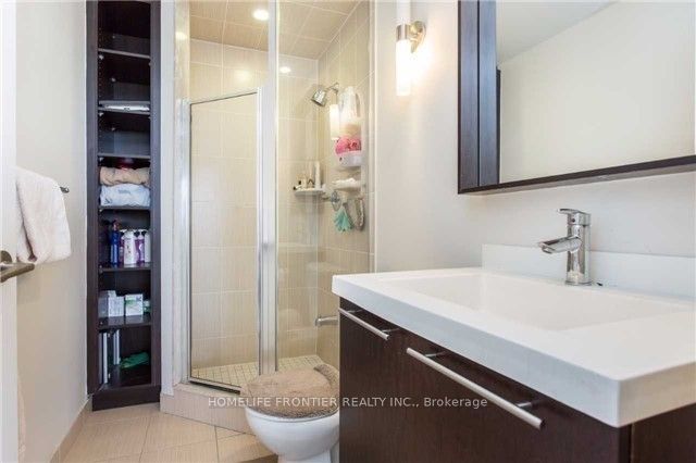 100 Harrison Gardens Boulevard 909 Property Photo 6