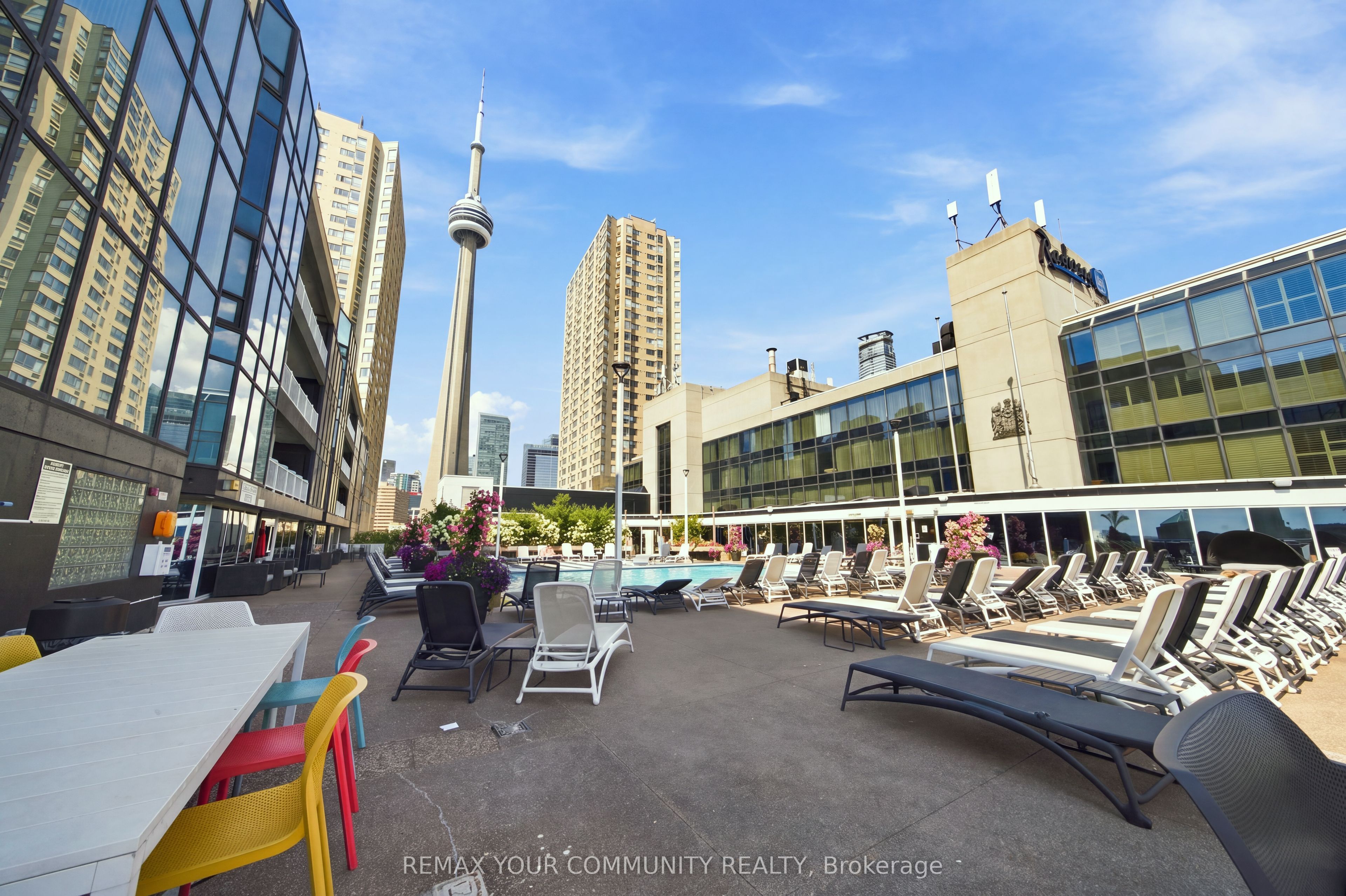 251 Queens Quay 705 Property Photo 38