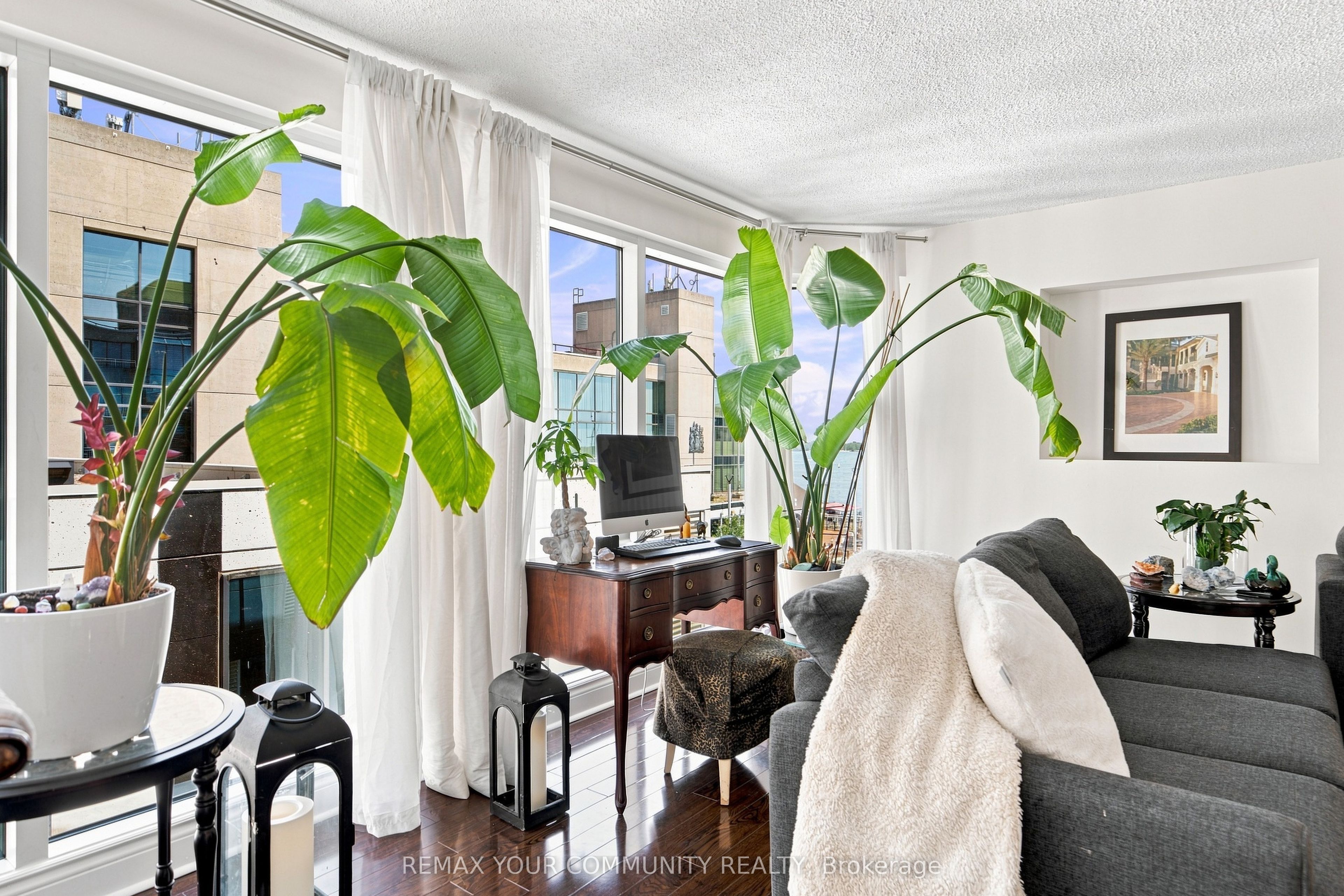 251 Queens Quay 705 Property Photo 14