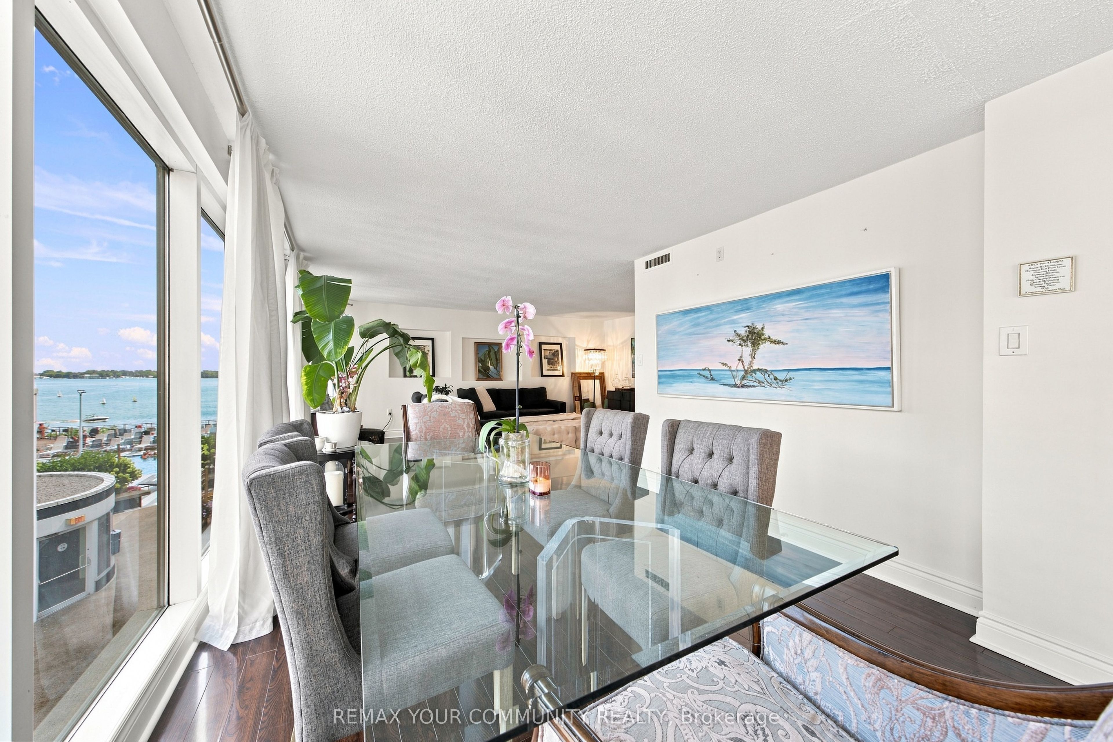 251 Queens Quay 705 Property Photo 17