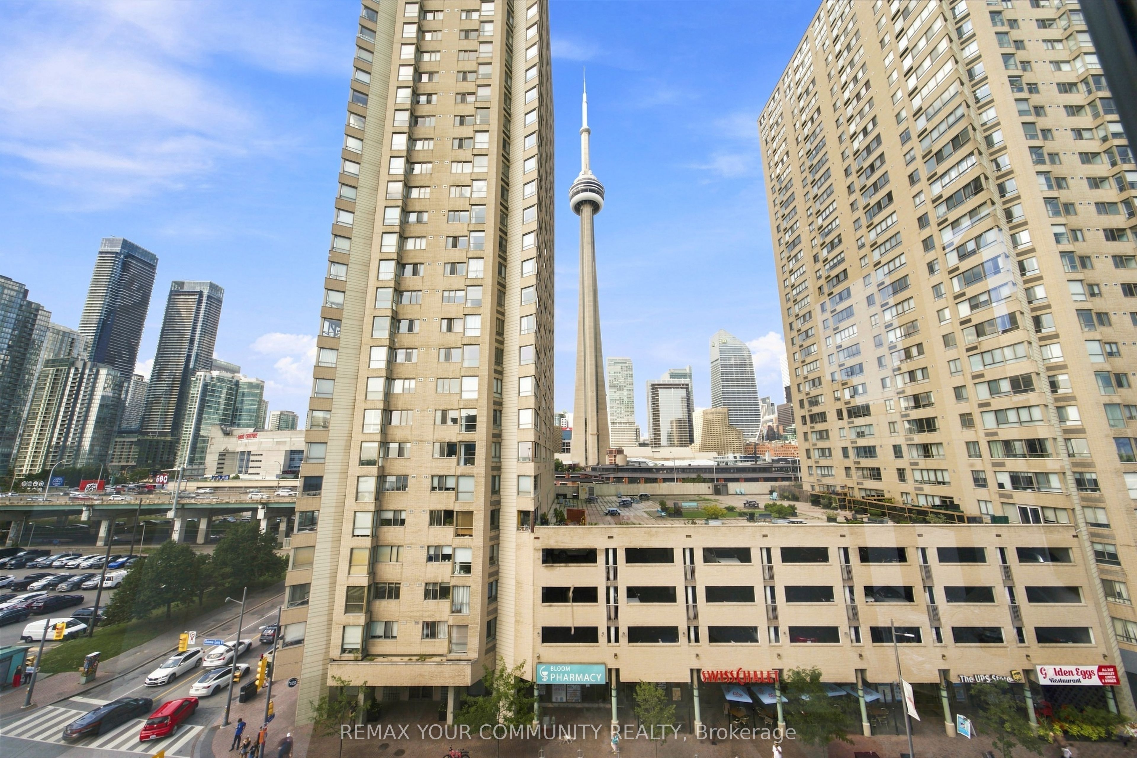 251 Queens Quay 705 Property Photo 37