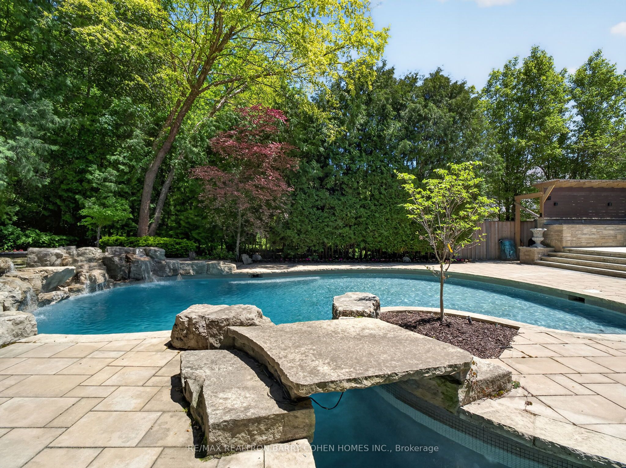 18 Brookfield Road Property Photo 35