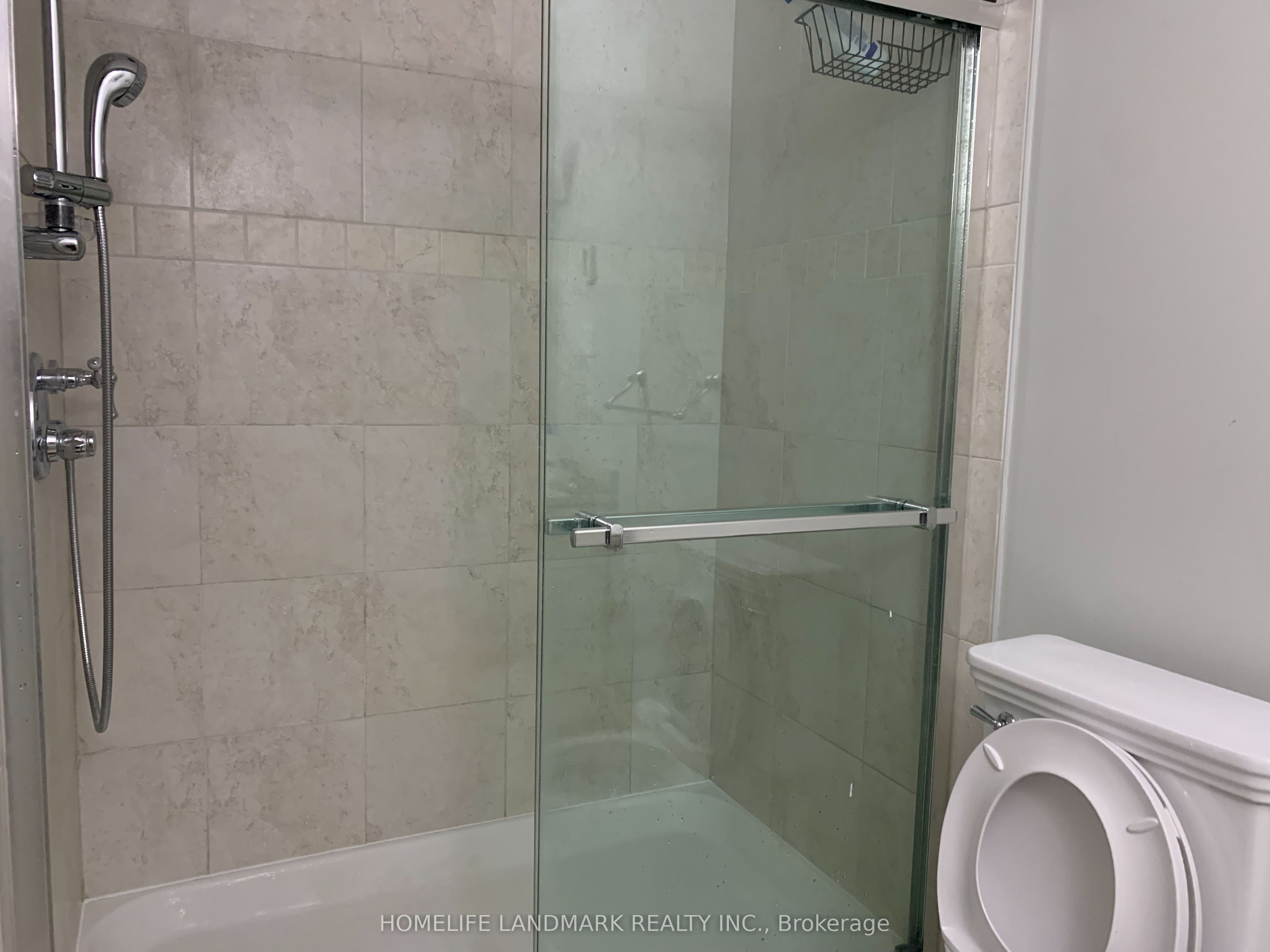 228 Hollywood Avenue Property Photo 14