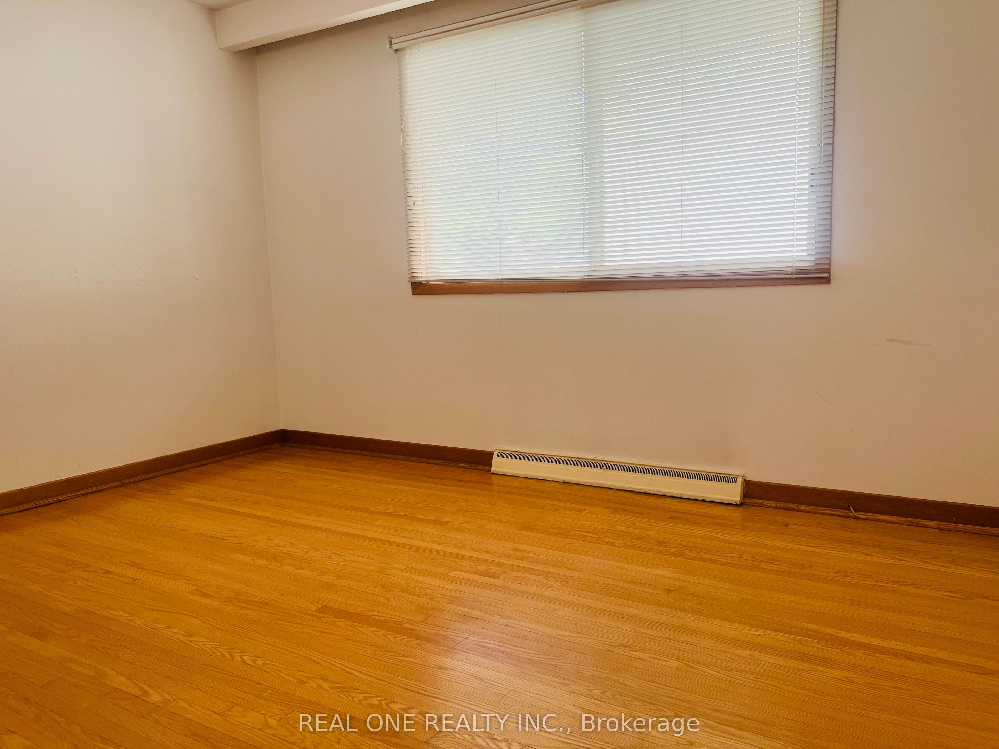 275 Parkview Avenue Property Photo 10