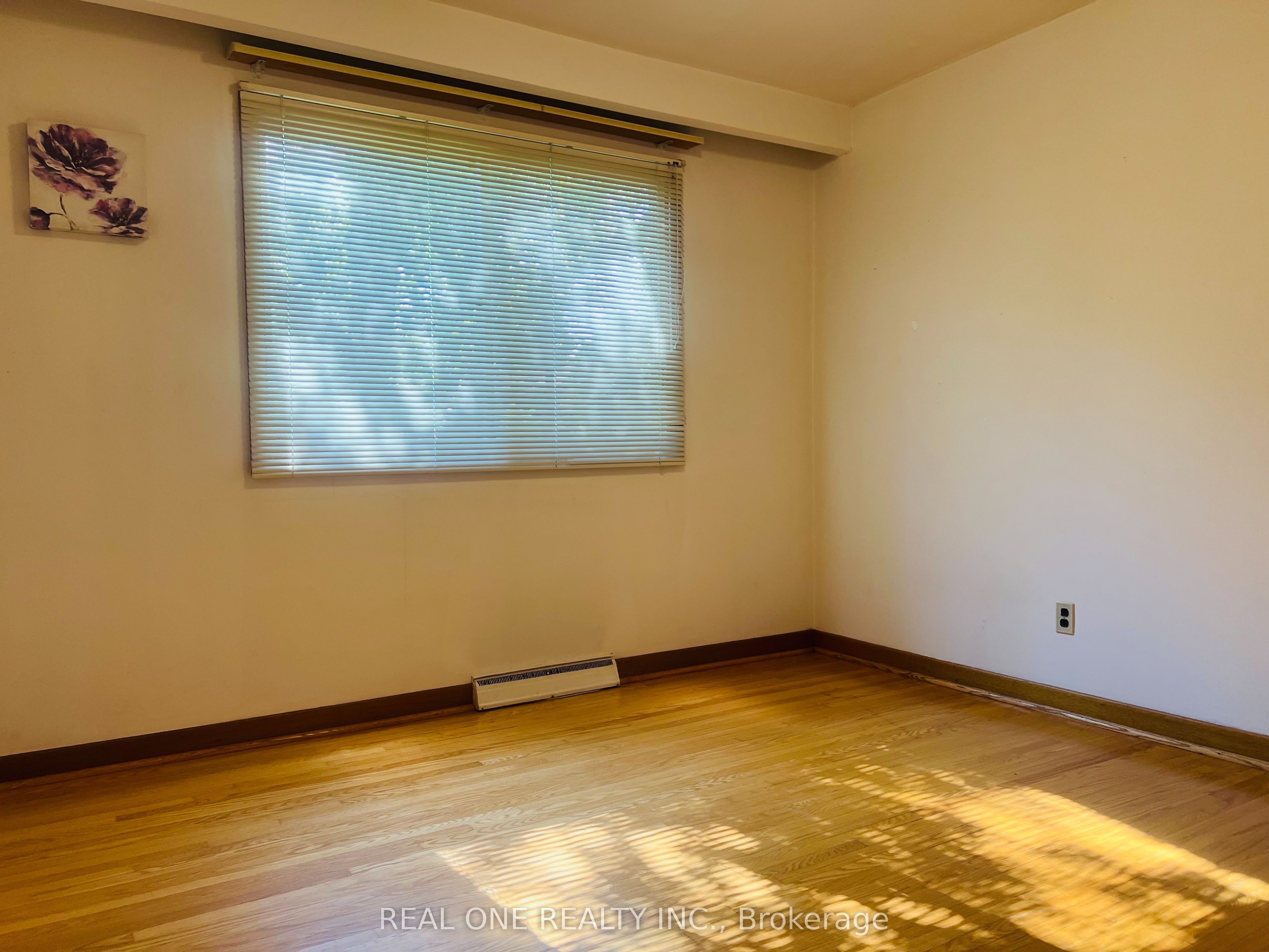 275 Parkview Avenue Property Photo 12