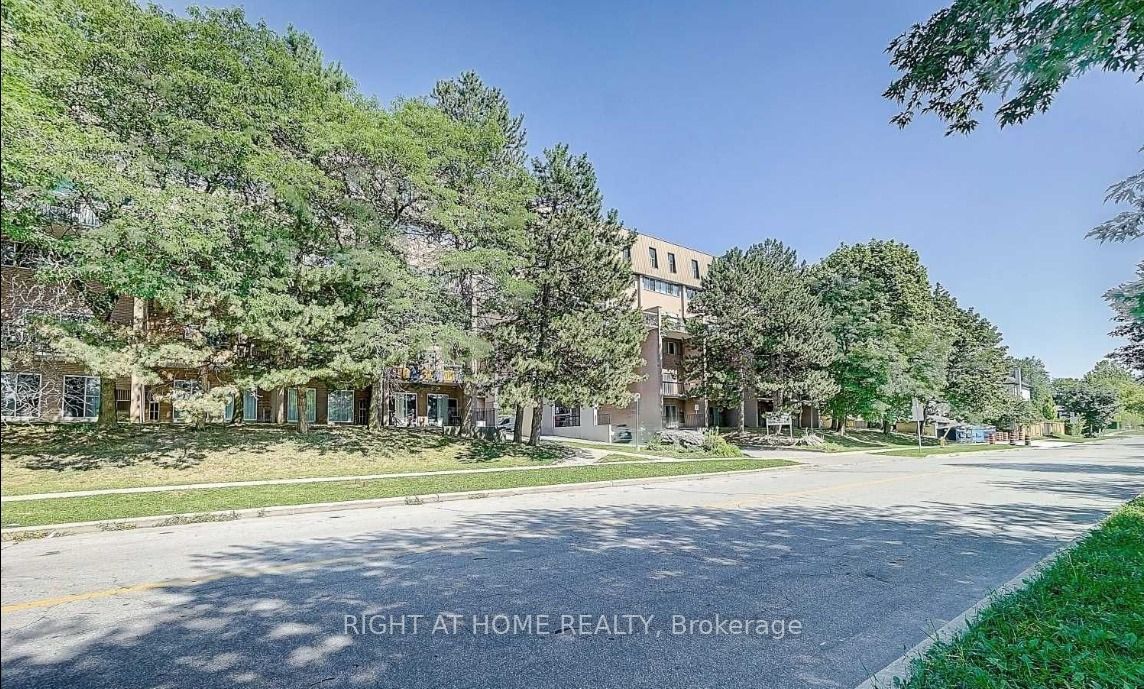 165 Cherokee Boulevard 149 Property Photo 2