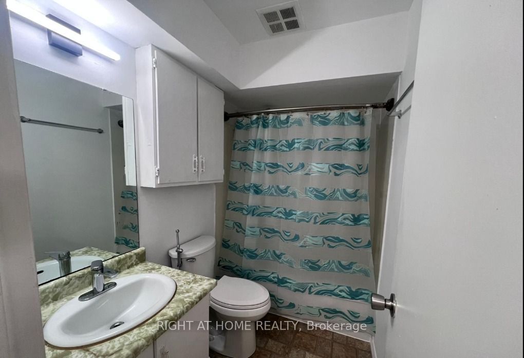 165 Cherokee Boulevard 149 Property Photo 12