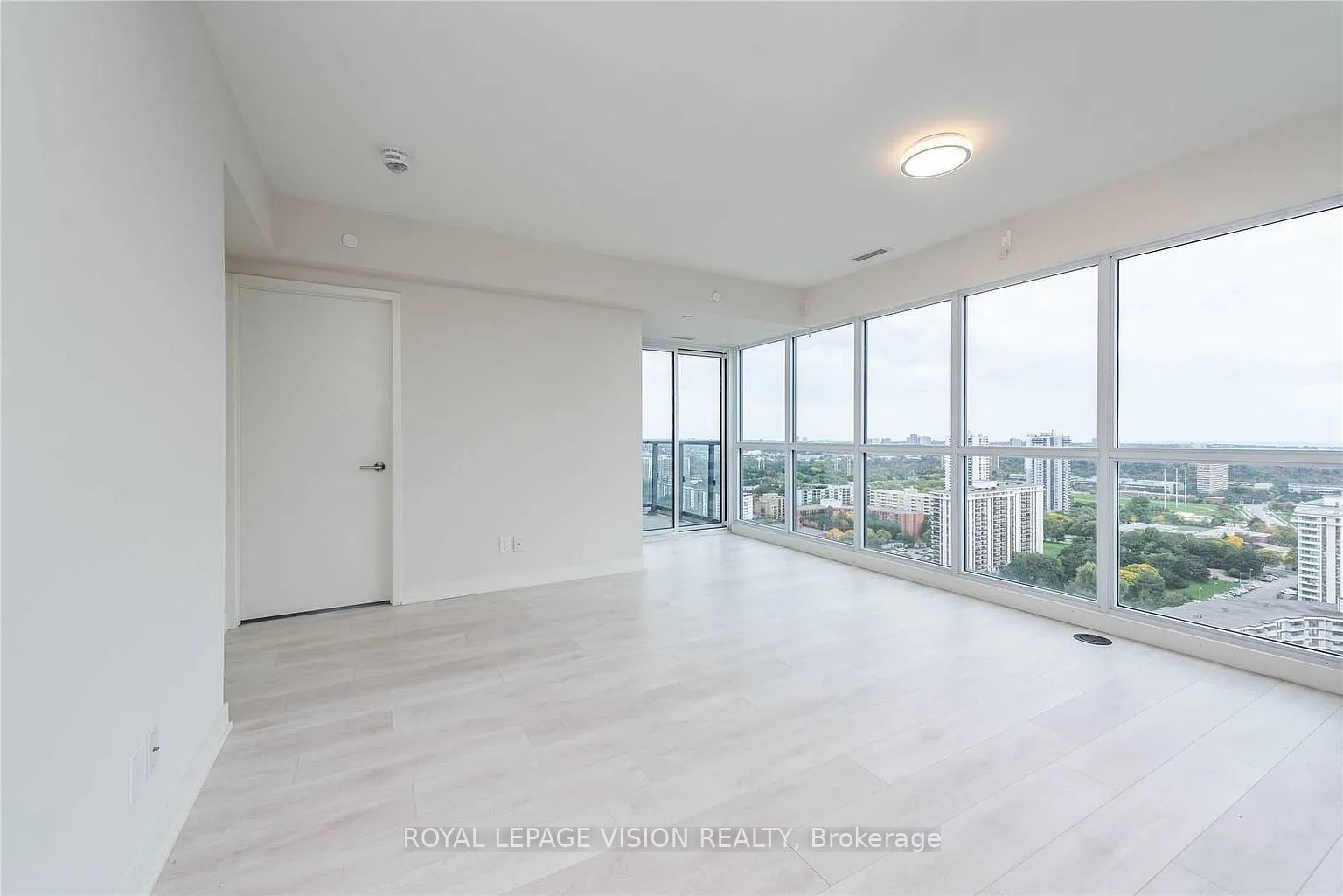 2 Sonic Way 2708 Property Photo 10