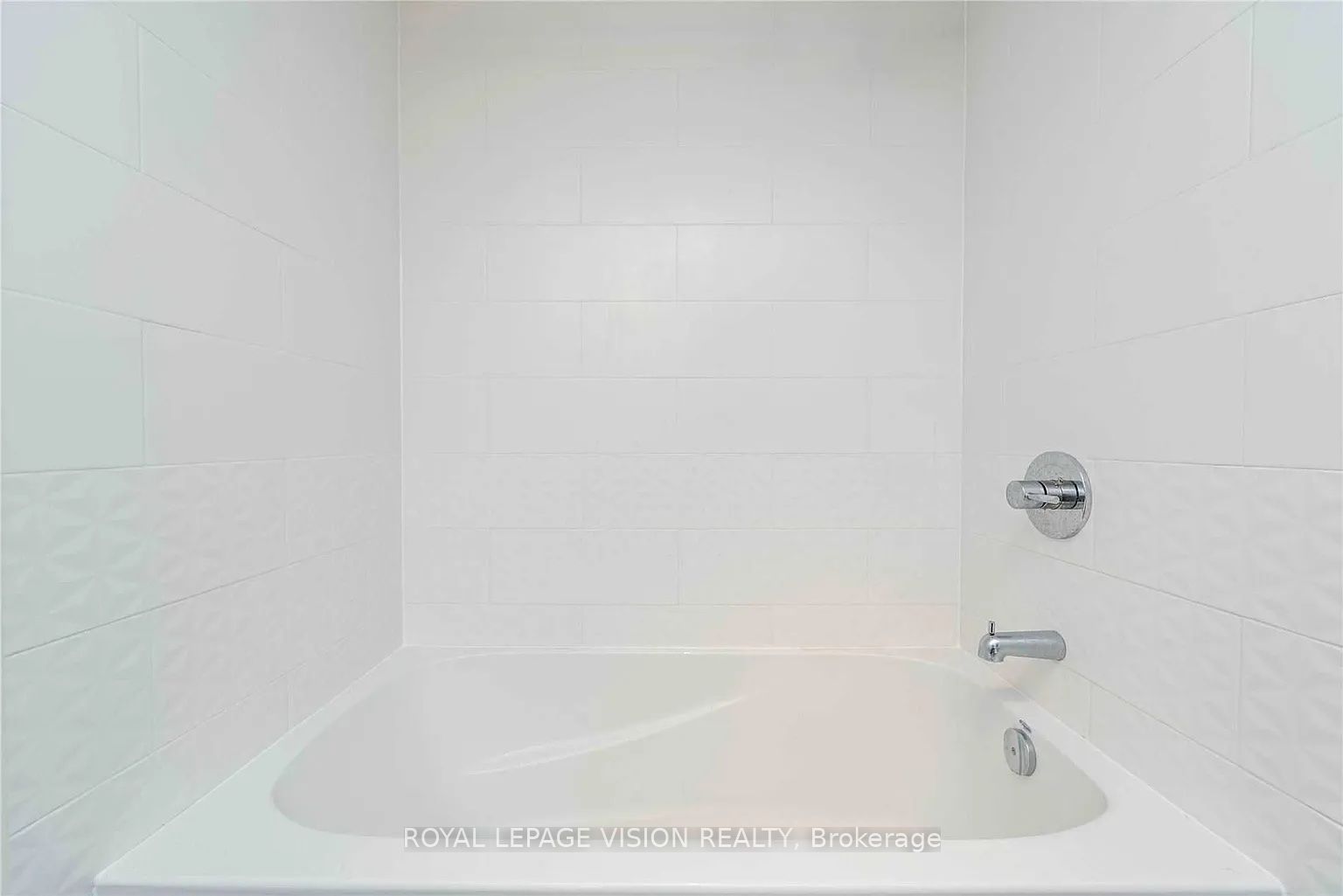 2 Sonic Way 2708 Property Photo 15