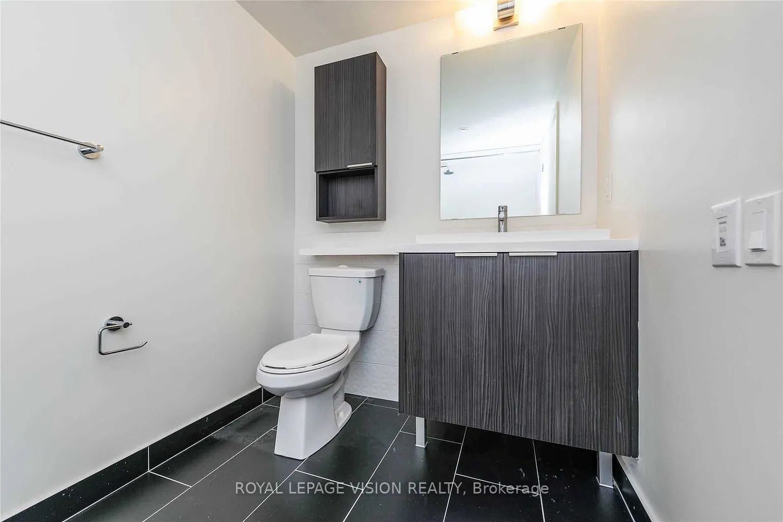 2 Sonic Way 2708 Property Photo 20