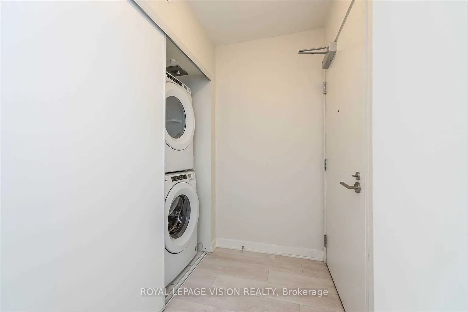 2 Sonic Way 2708 Property Photo 27