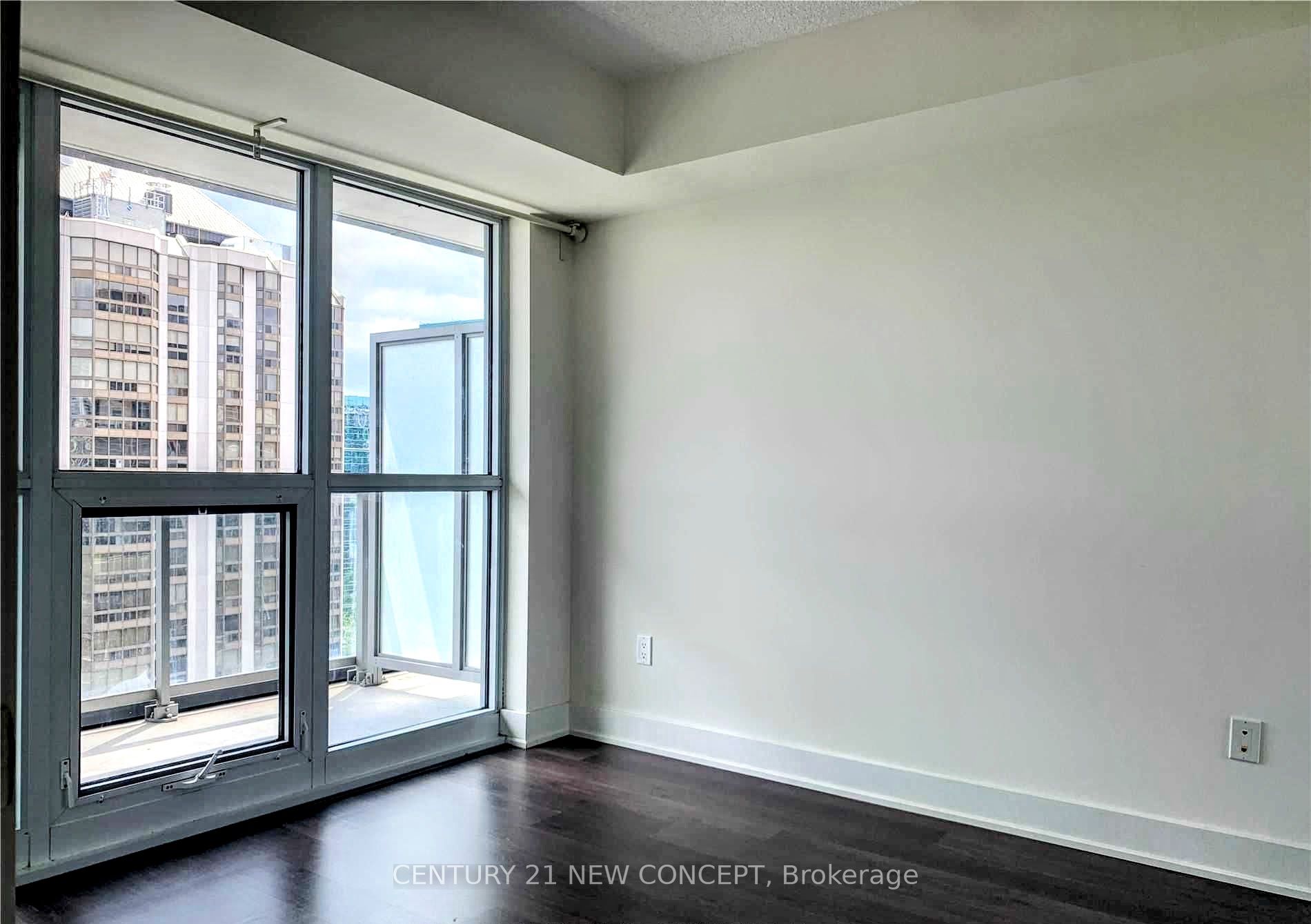 88 Sheppard Avenue E 1111 Property Photo 2