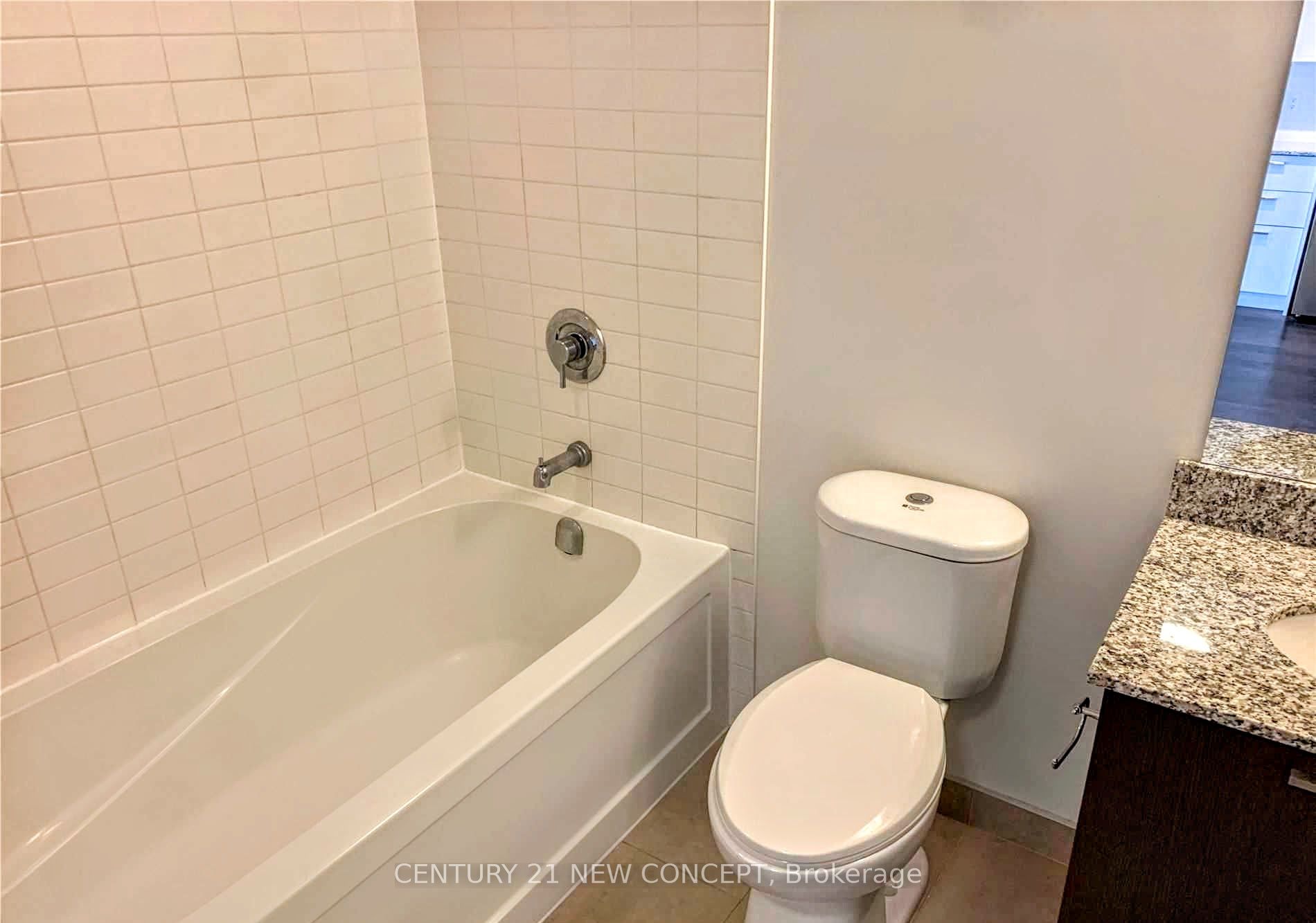 88 Sheppard Avenue E 1111 Property Photo 7