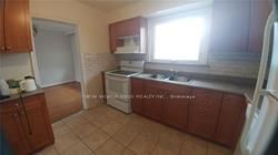 393 Hounslow Avenue Property Photo 3