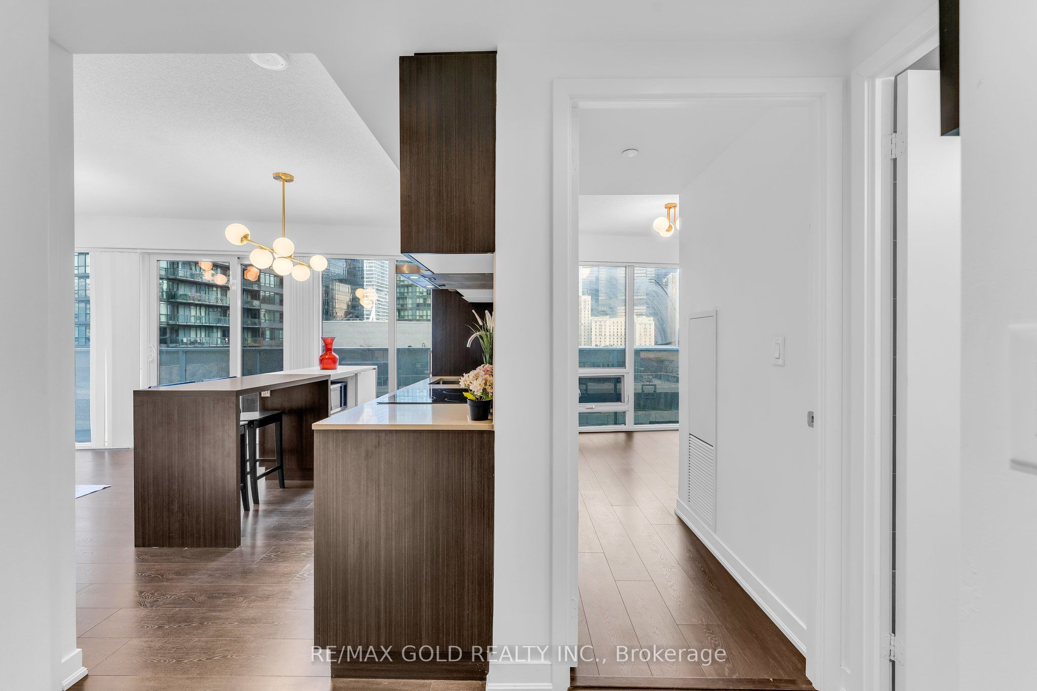 100 Harbour Street 1202 Property Photo 6