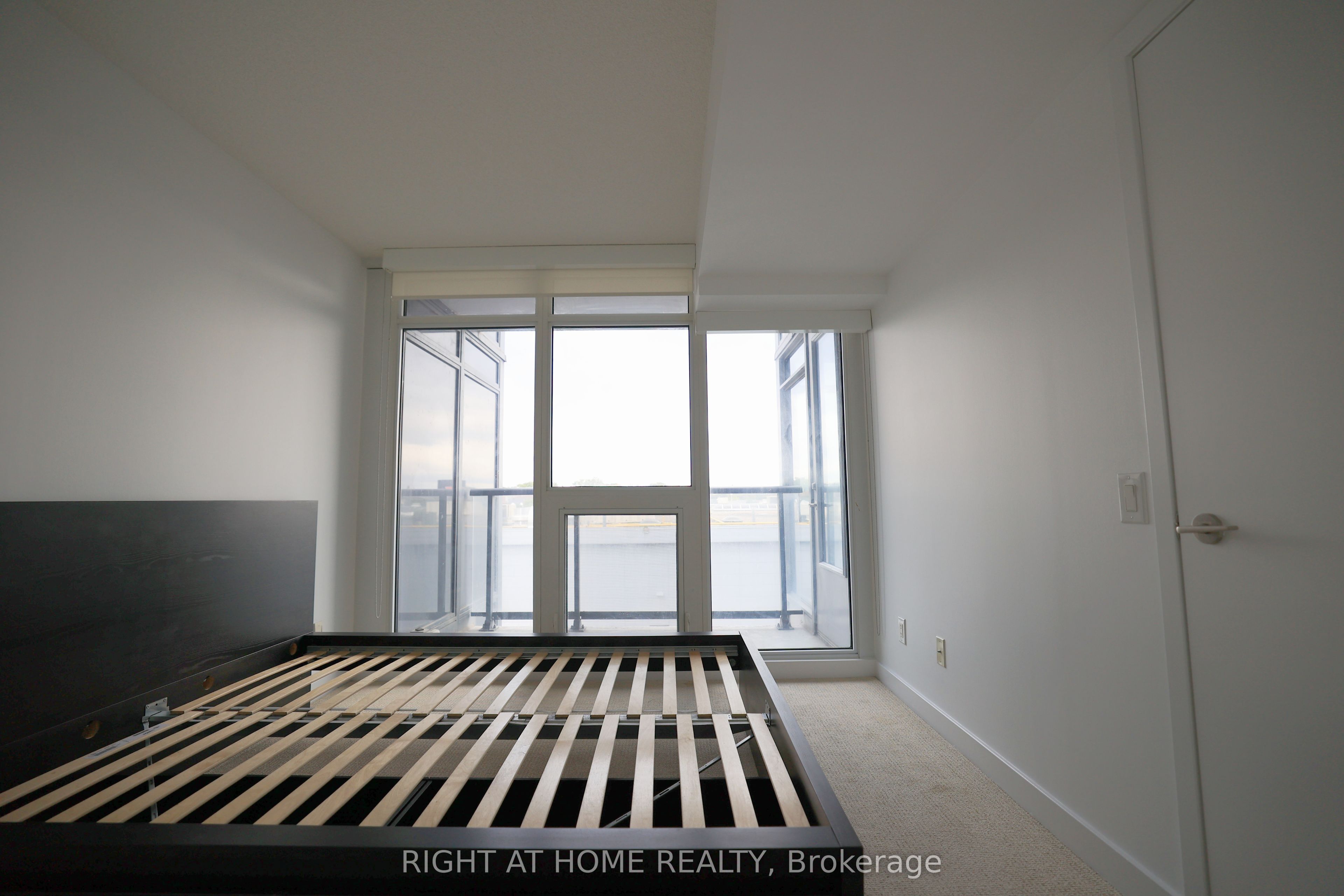 72 Esther Shiner Boulevard 308 Property Photo 13
