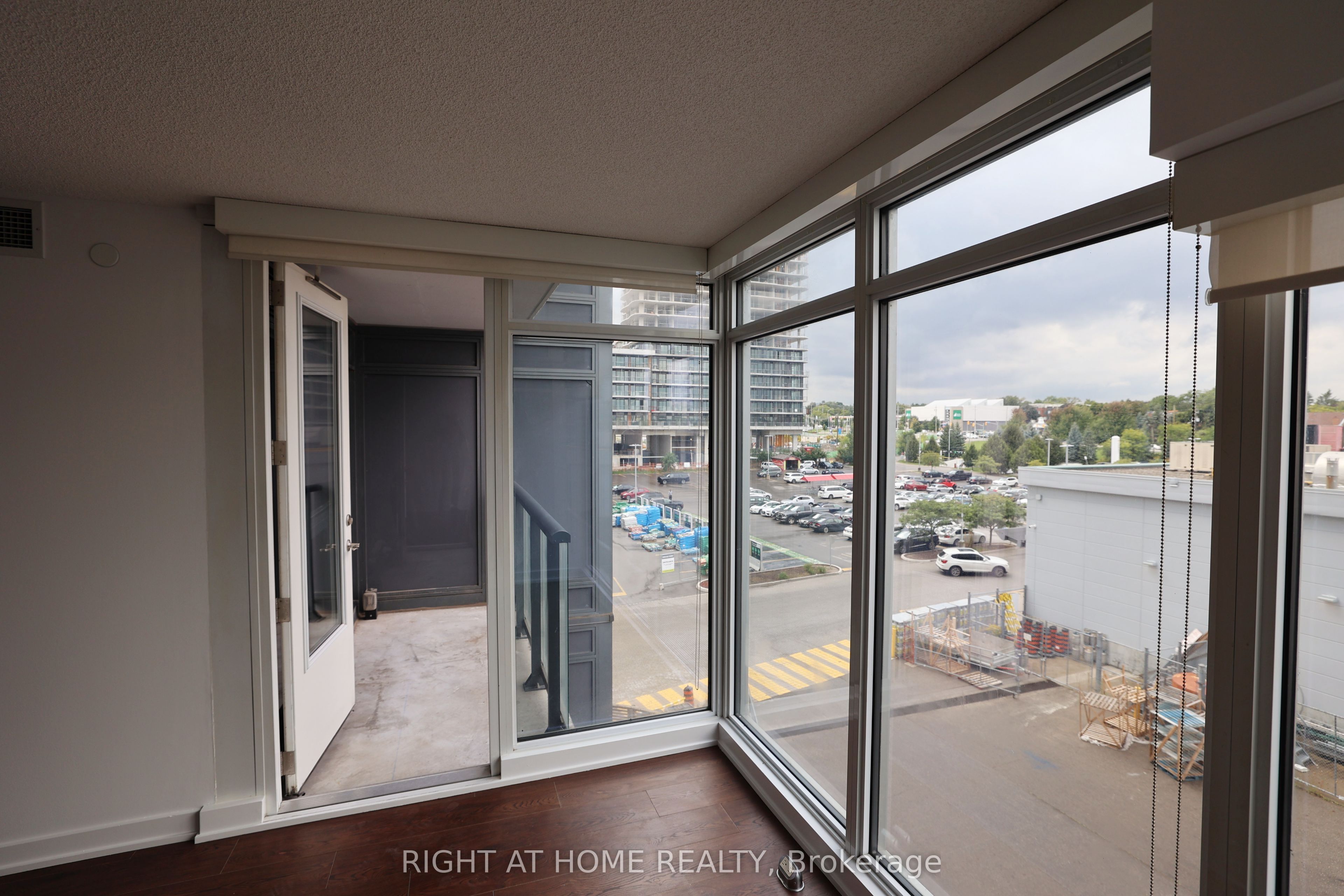 72 Esther Shiner Boulevard 308 Property Photo 15