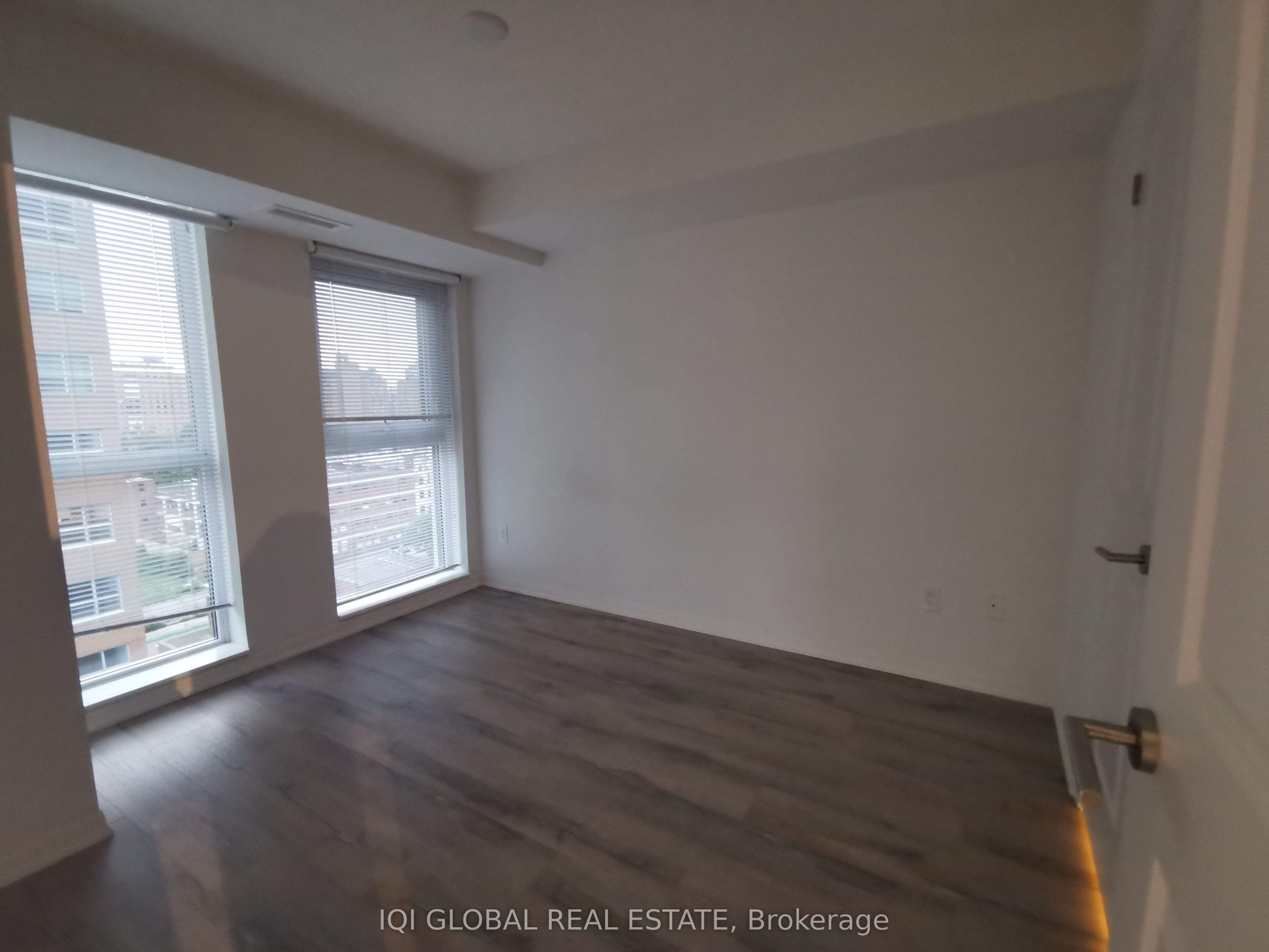 400 Adelaide Street E 1512 Property Photo 6