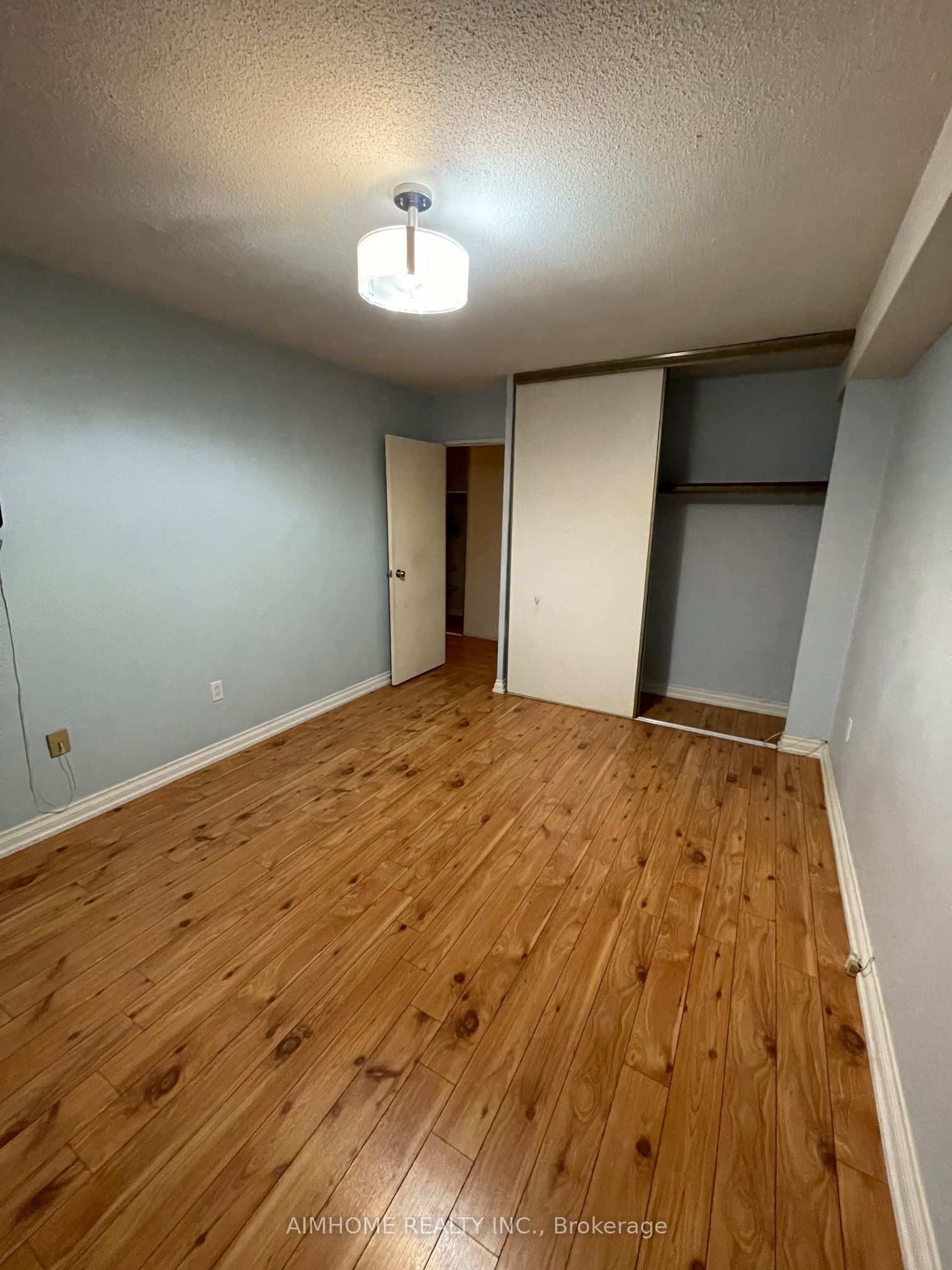 177 Linus Road 812 Property Photo 6