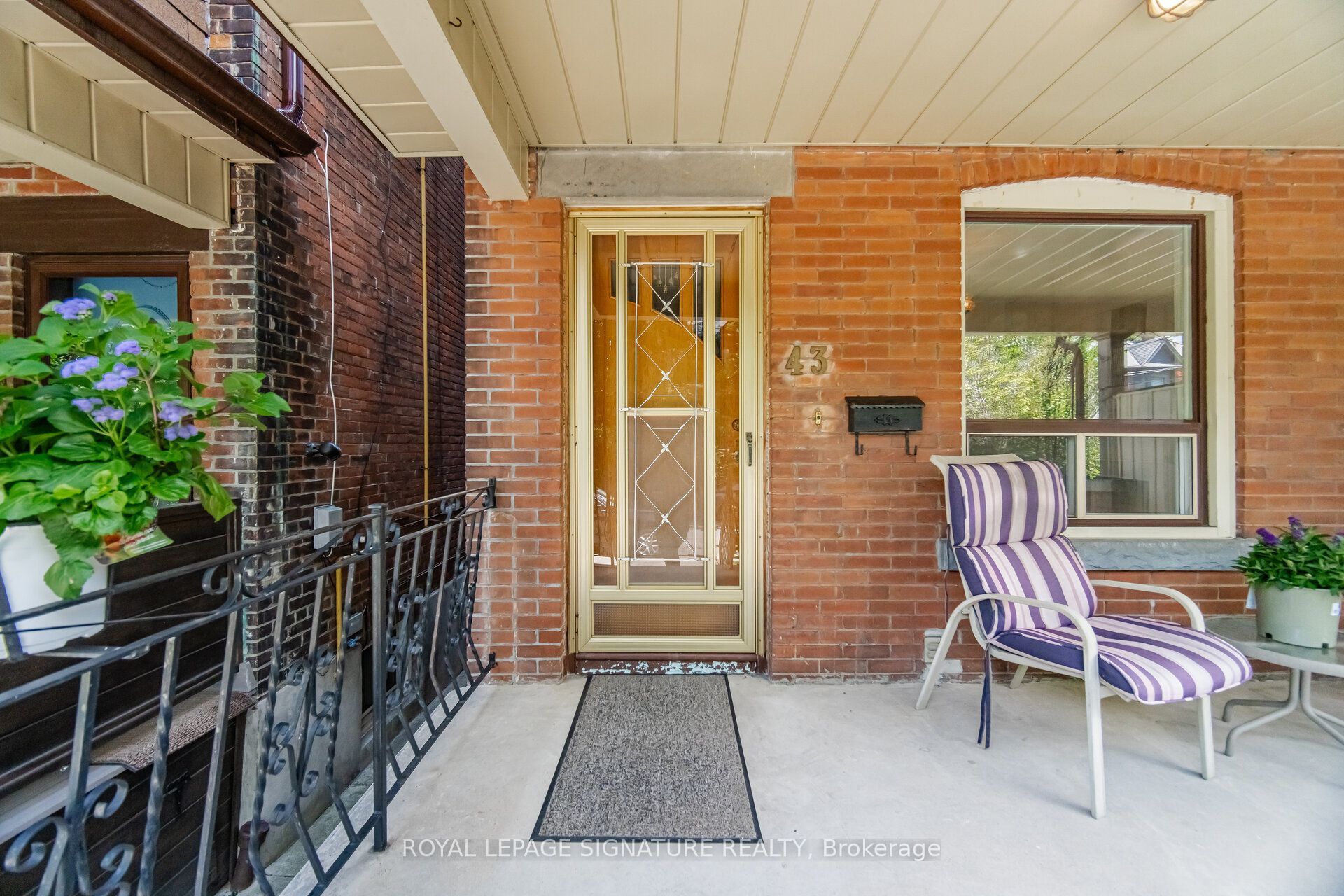 43 Marchmount Road Property Photo 5