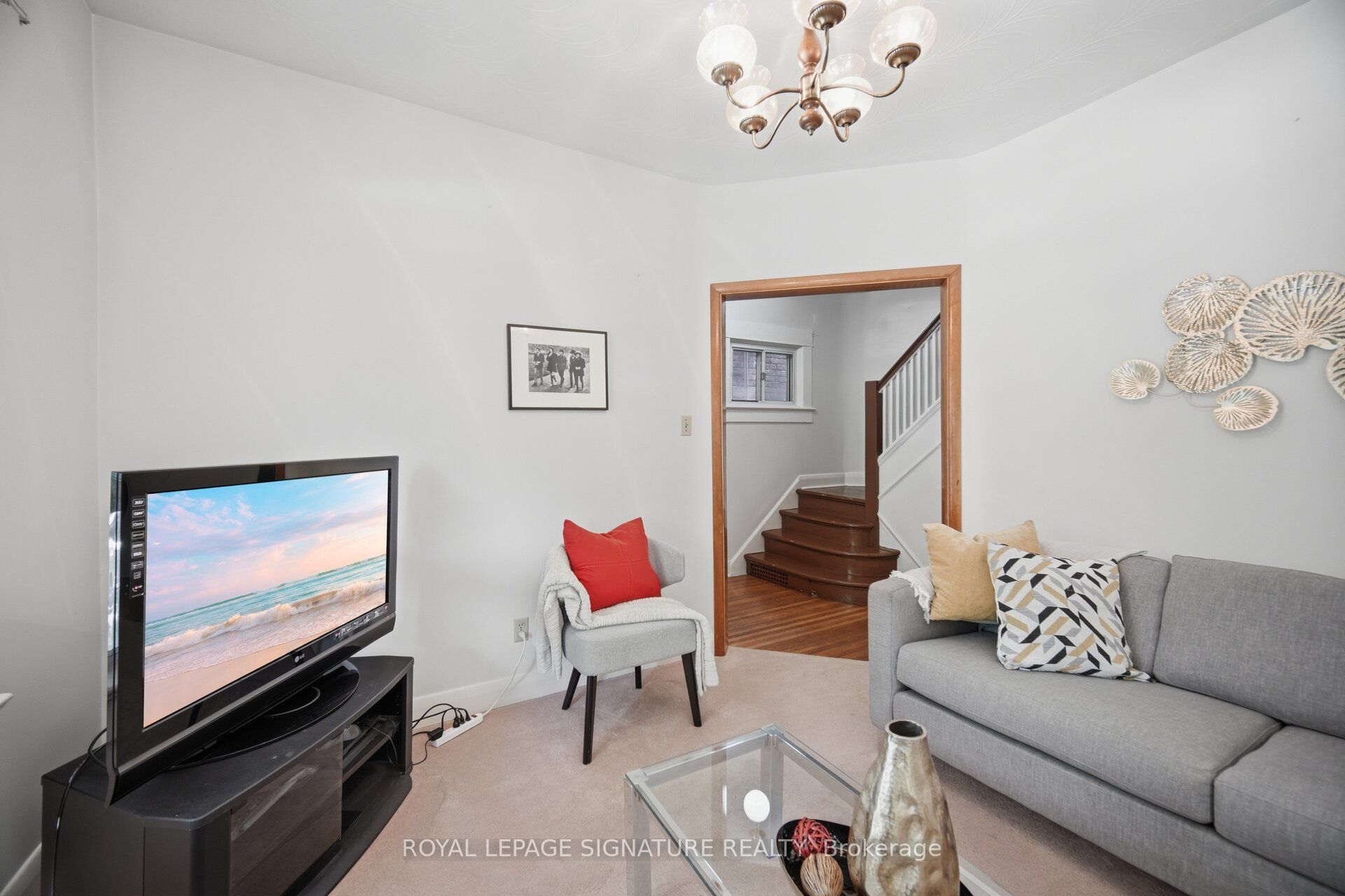 43 Marchmount Road Property Photo 11