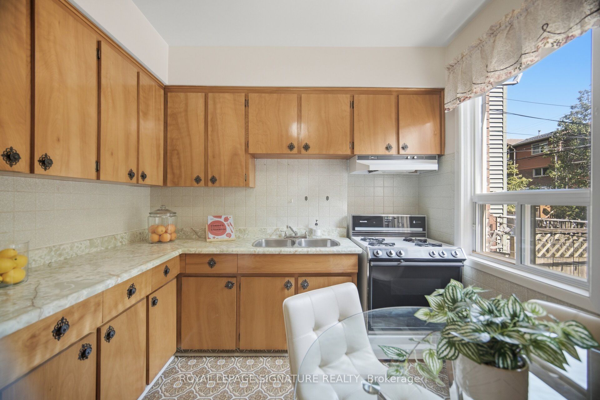43 Marchmount Road Property Photo 20