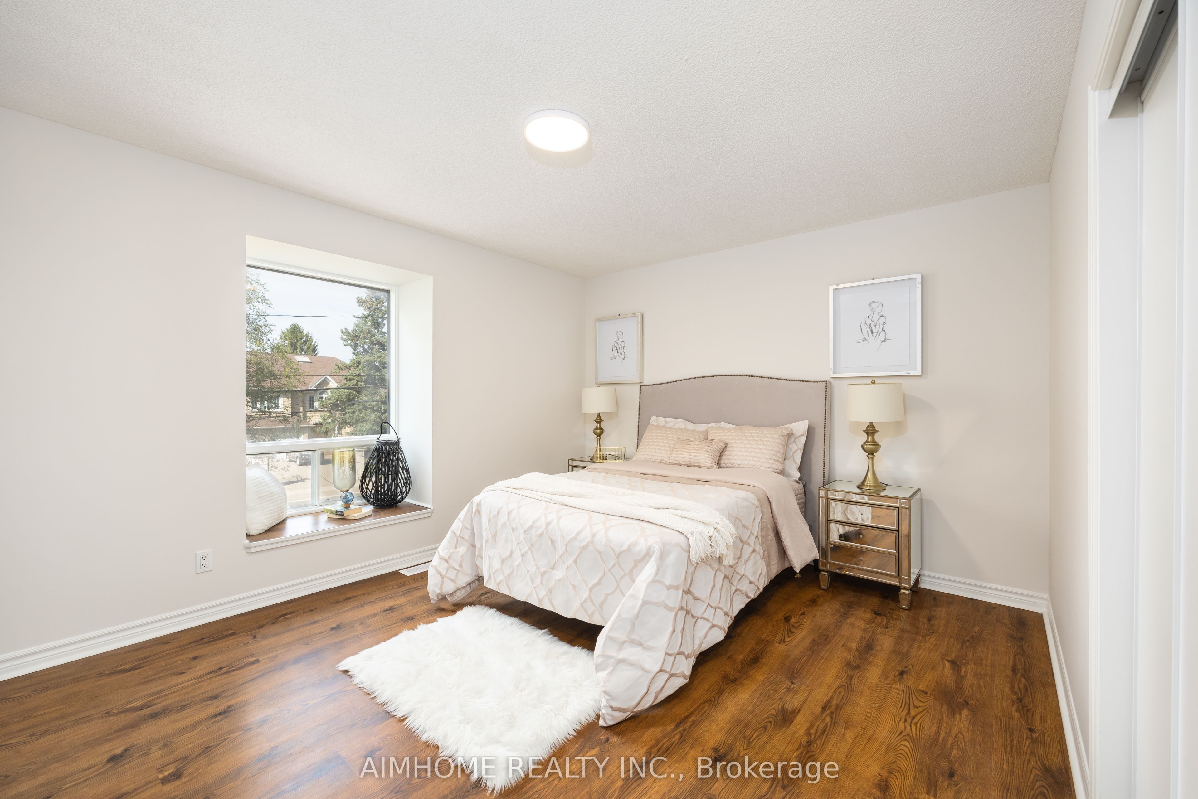 471 Cummer Avenue Property Photo 17