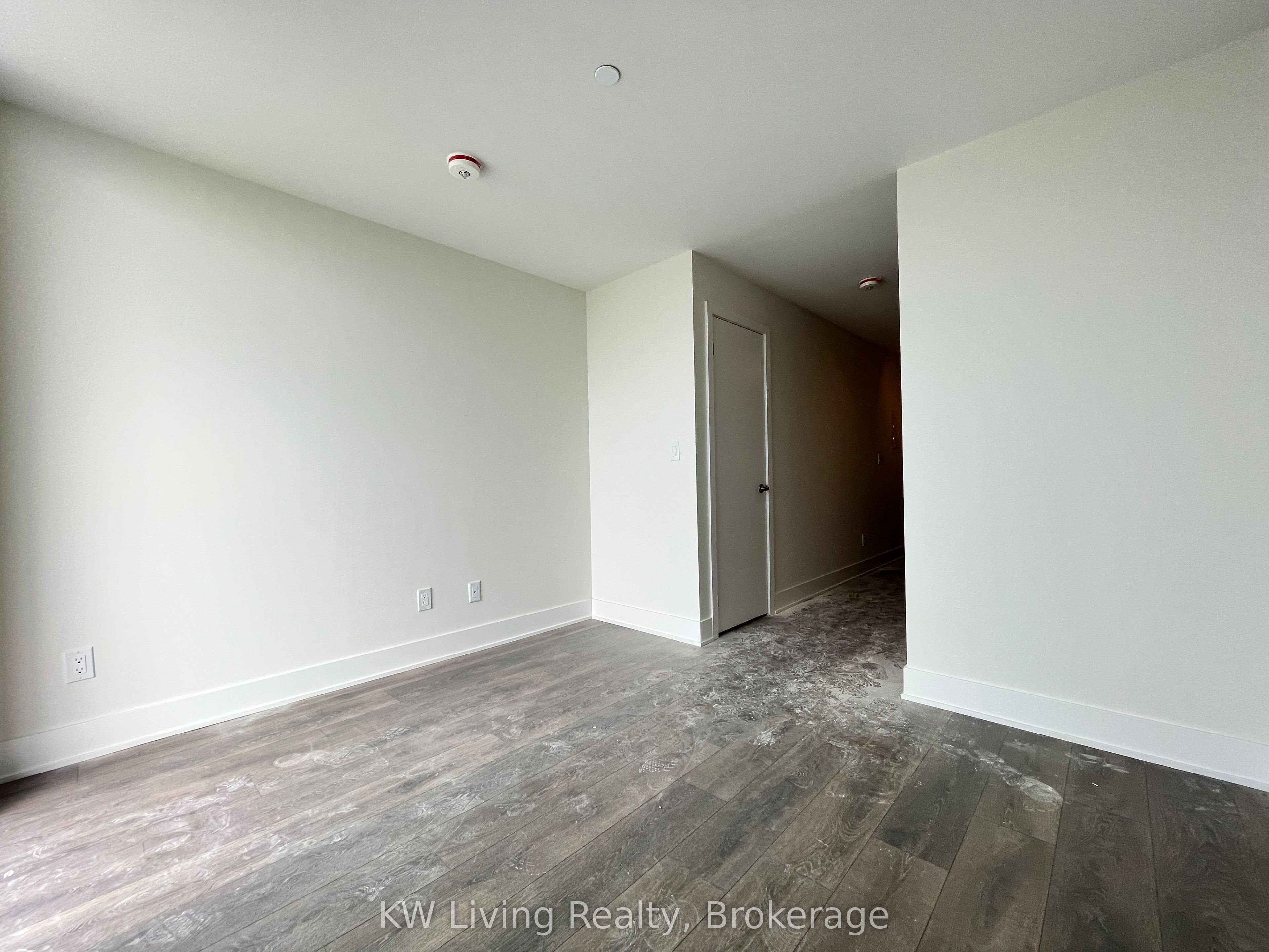 188 Fairview Mall Drive 2206 Property Photo 6