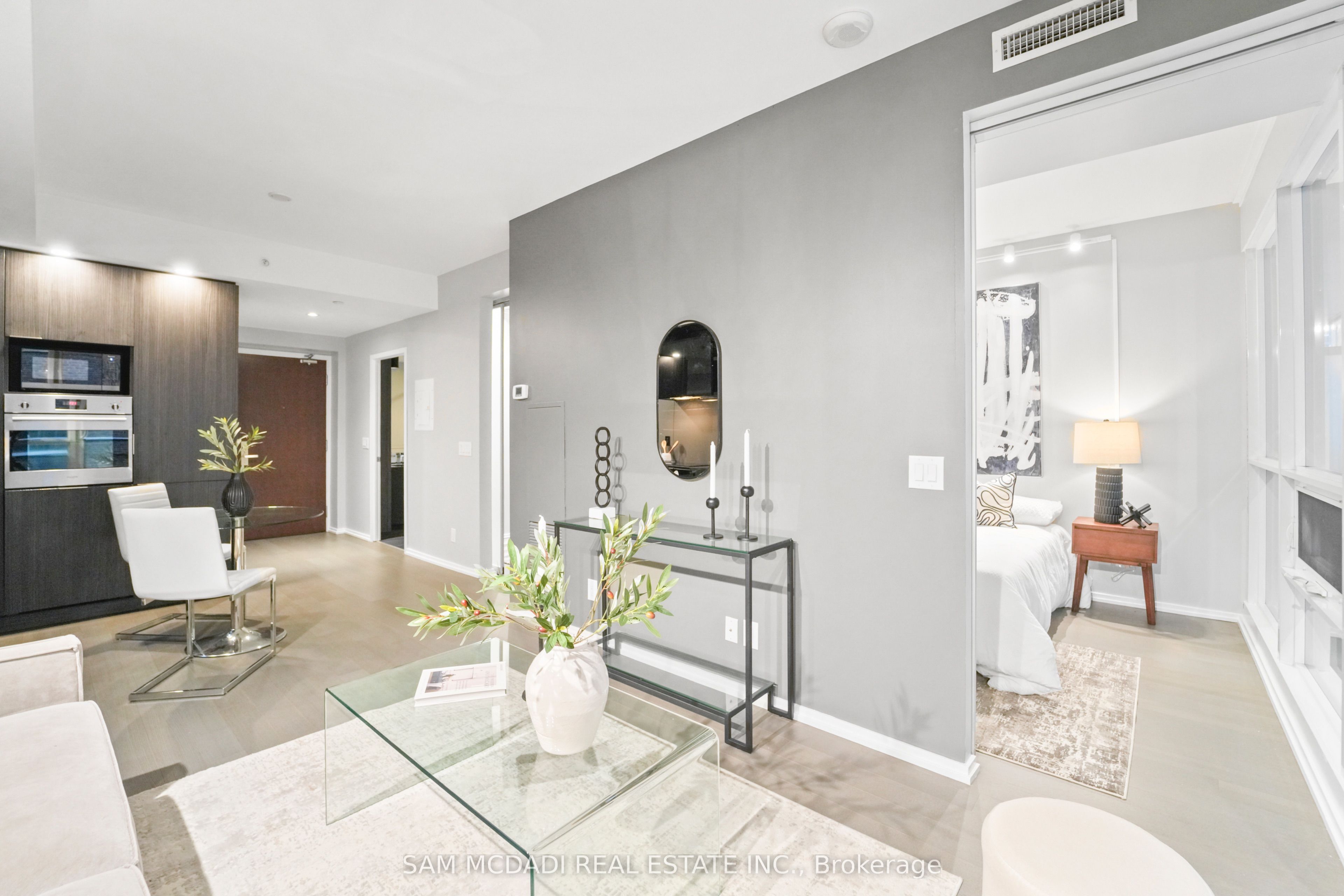 70 Temperance Street 608 Property Photo 15