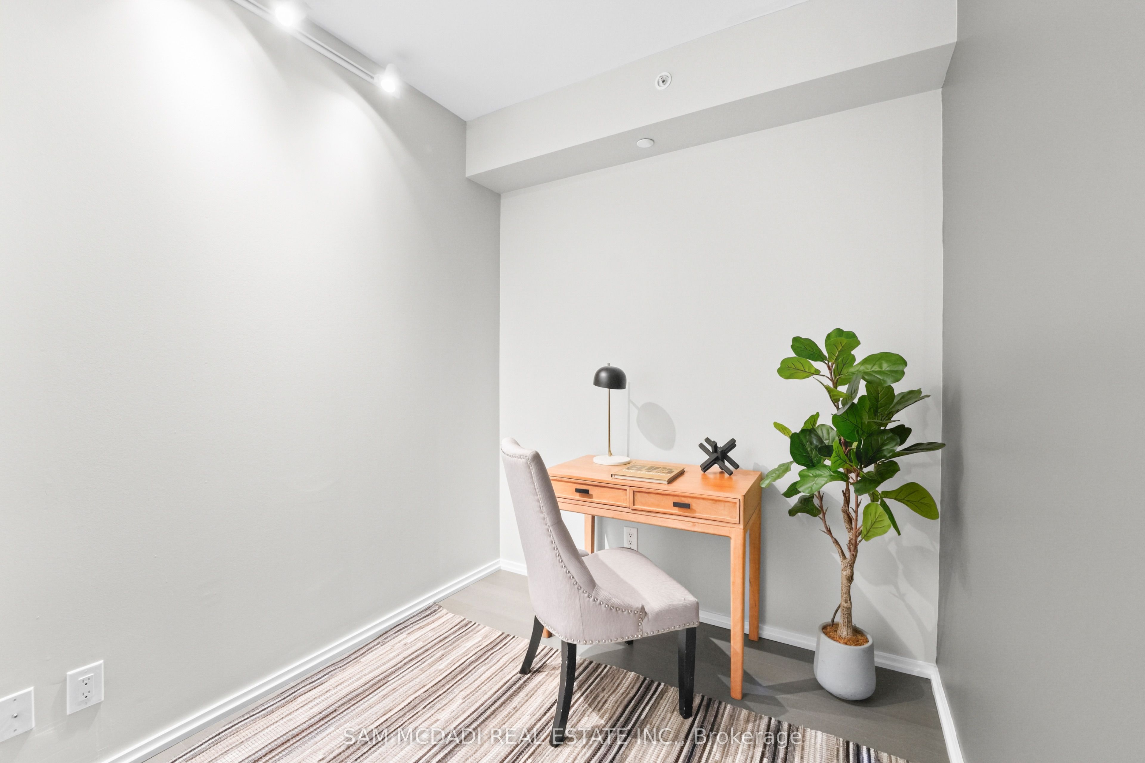 70 Temperance Street 608 Property Photo 18