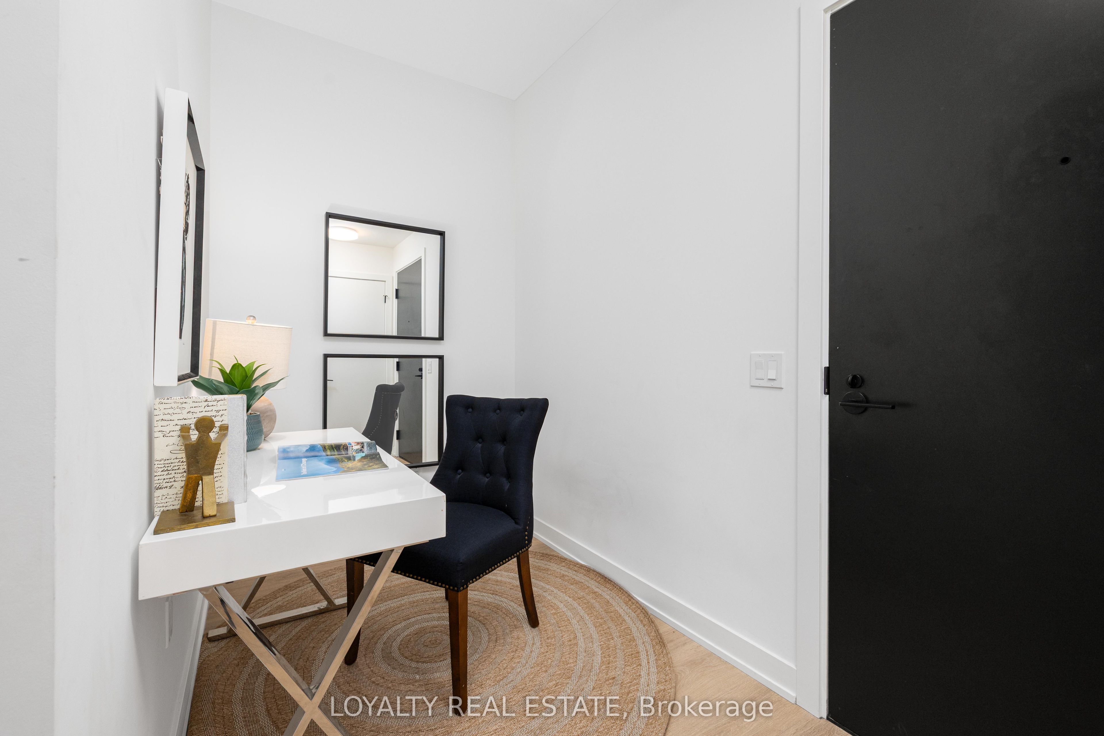 117 Broadway Avenue 211 Property Photo 12