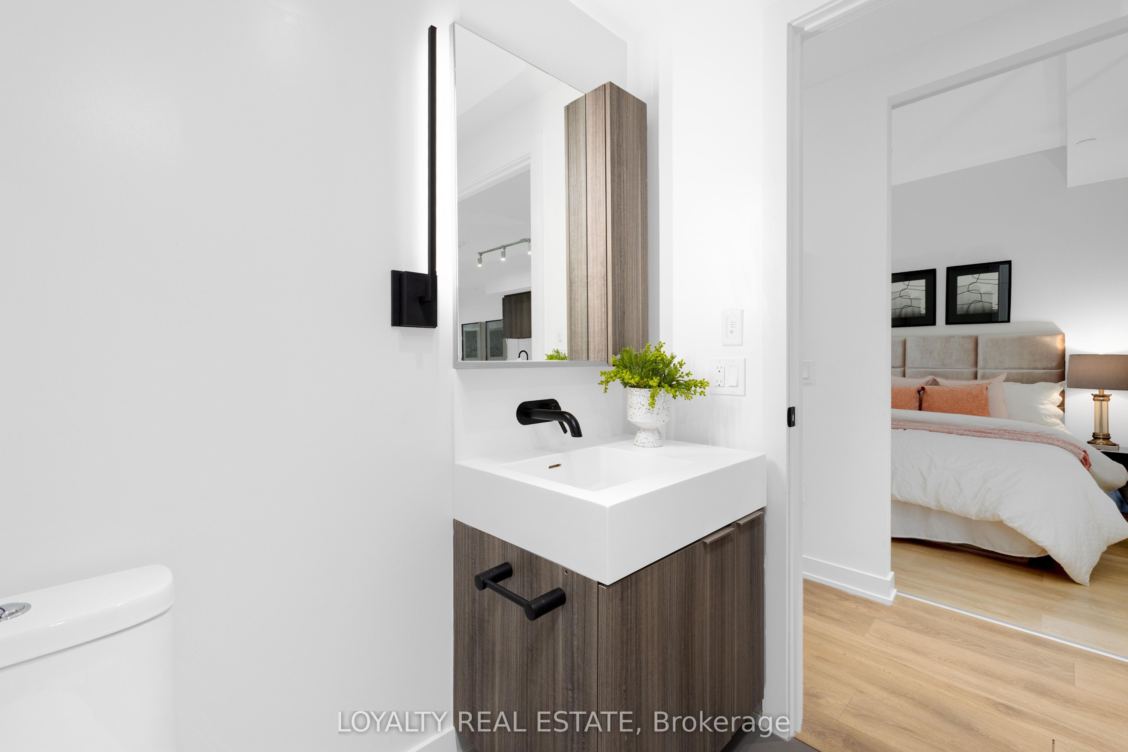 117 Broadway Avenue 211 Property Photo 21
