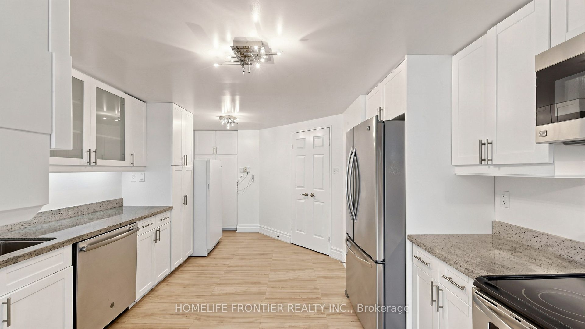 131 Beecroft Road 203 Property Photo 16