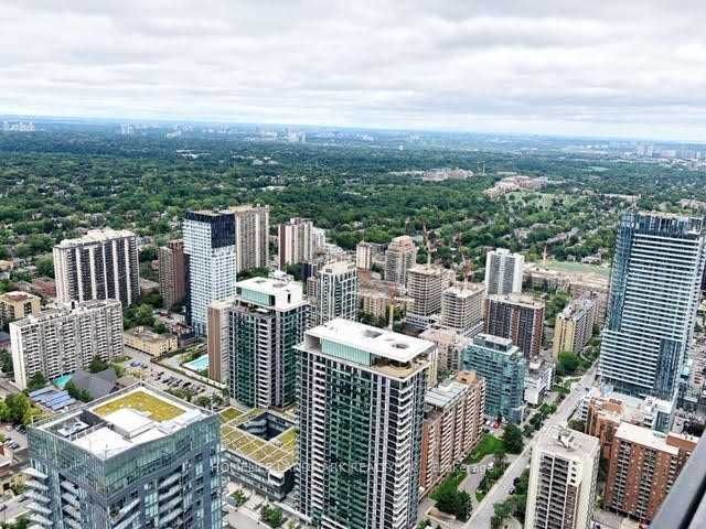 8 Eglinton Avenue E 5607 Property Photo 12