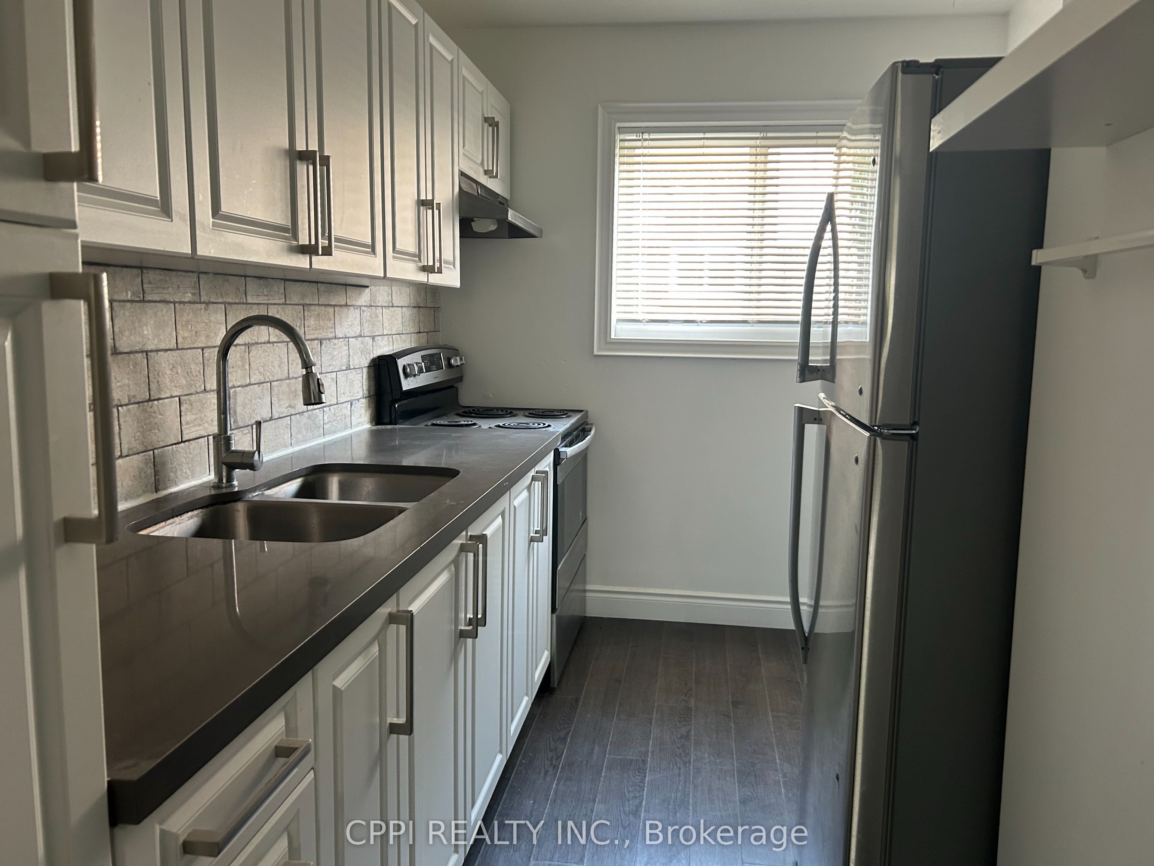 69 Godstone Road 127 Property Photo 1