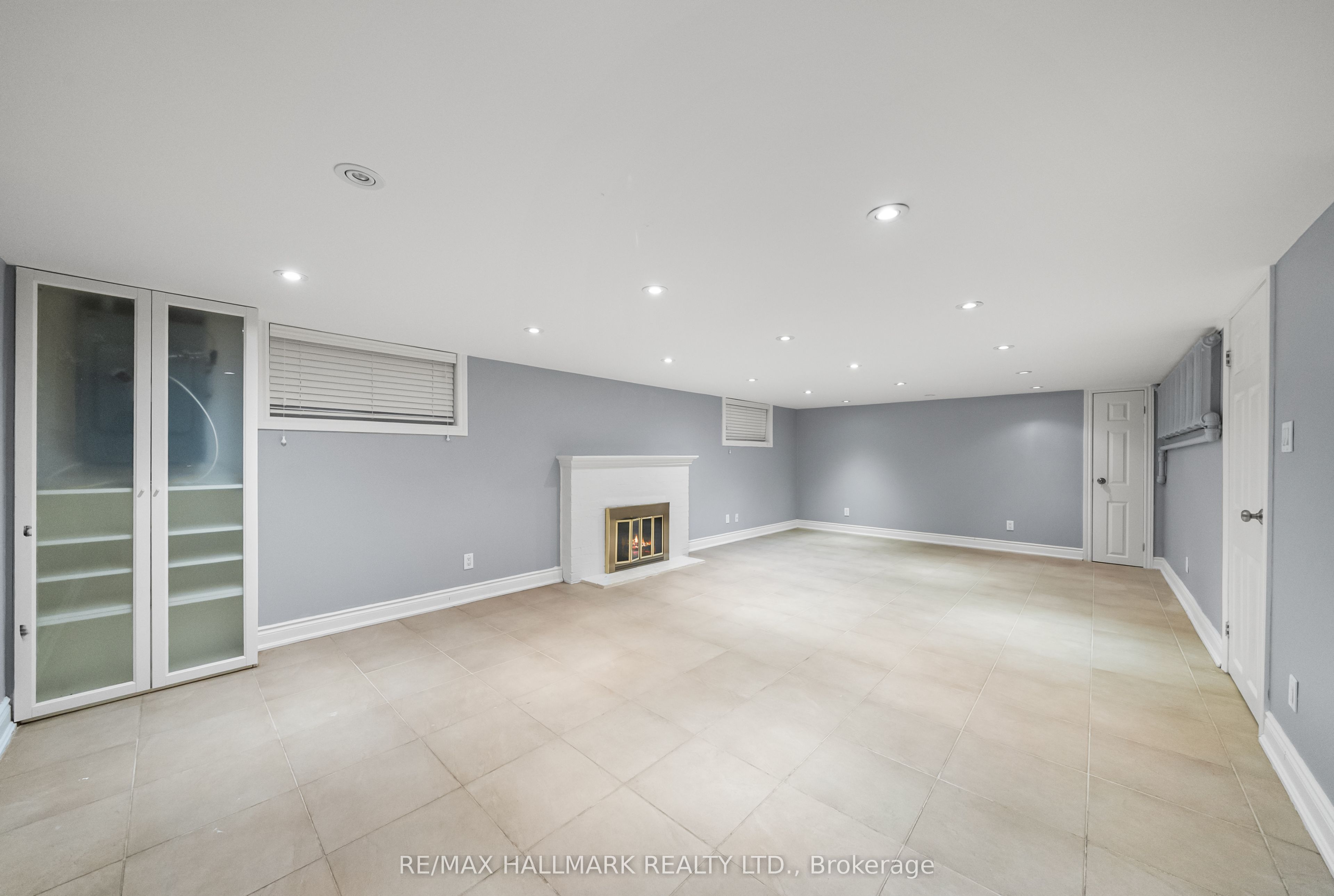 16 Elderwood Drive Property Photo 37