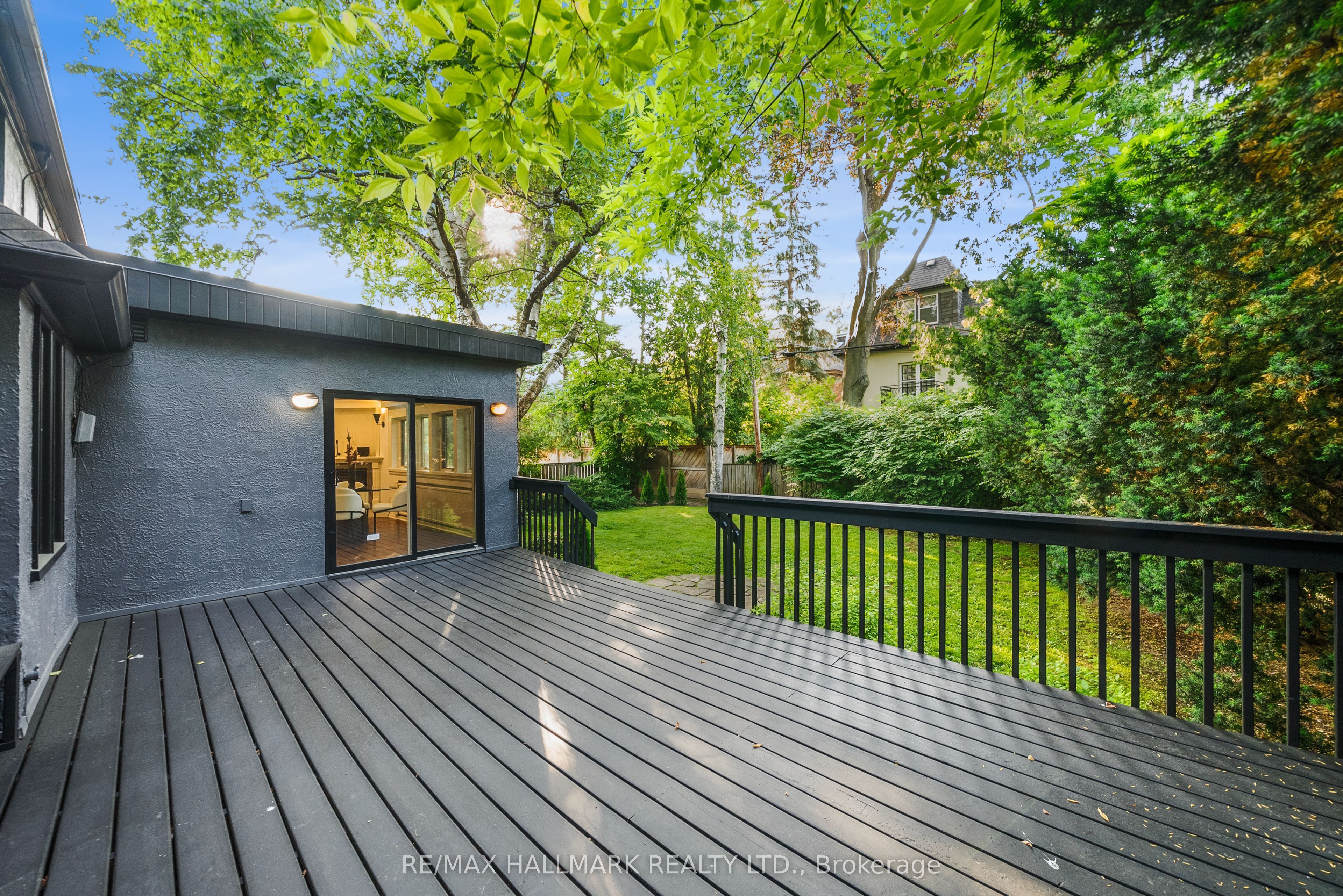 16 Elderwood Drive Property Photo 39