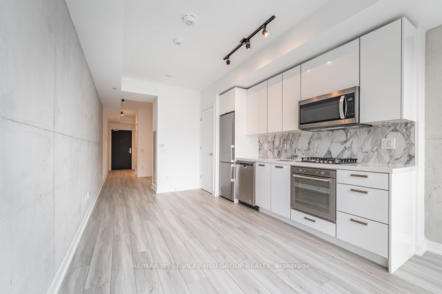 458 Richmond Street W 806 Property Photo 7