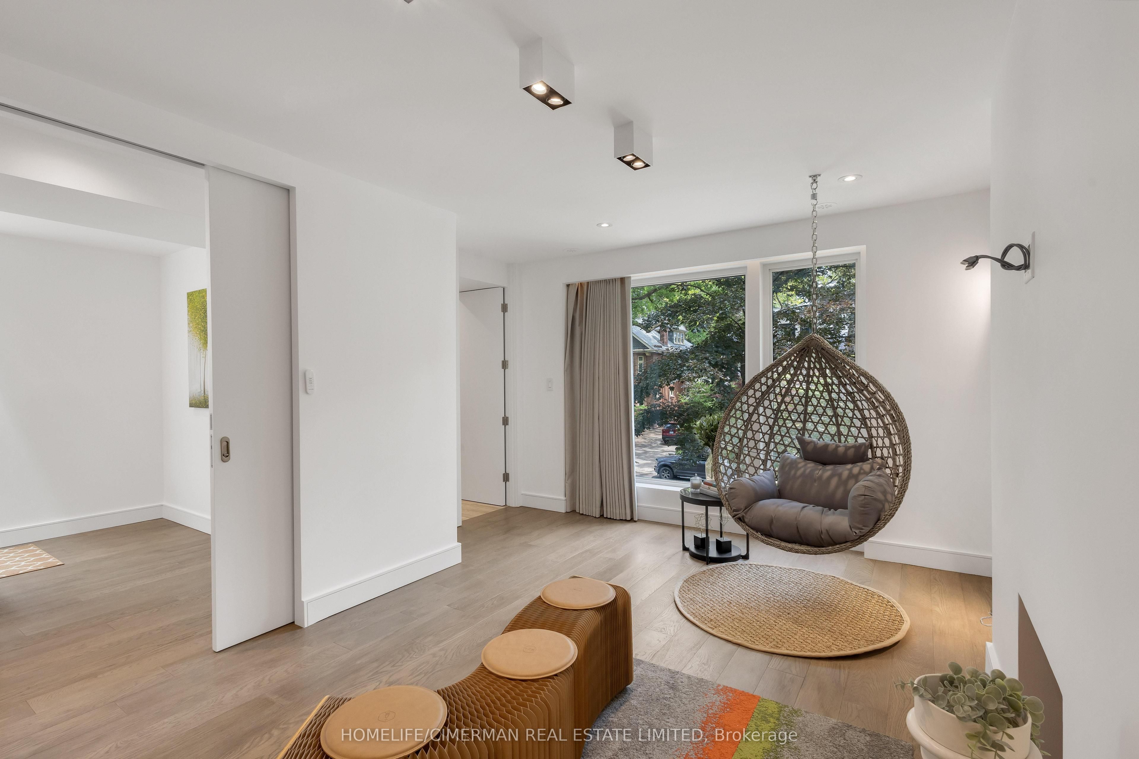 124 Lyndhurst Avenue Property Photo 26
